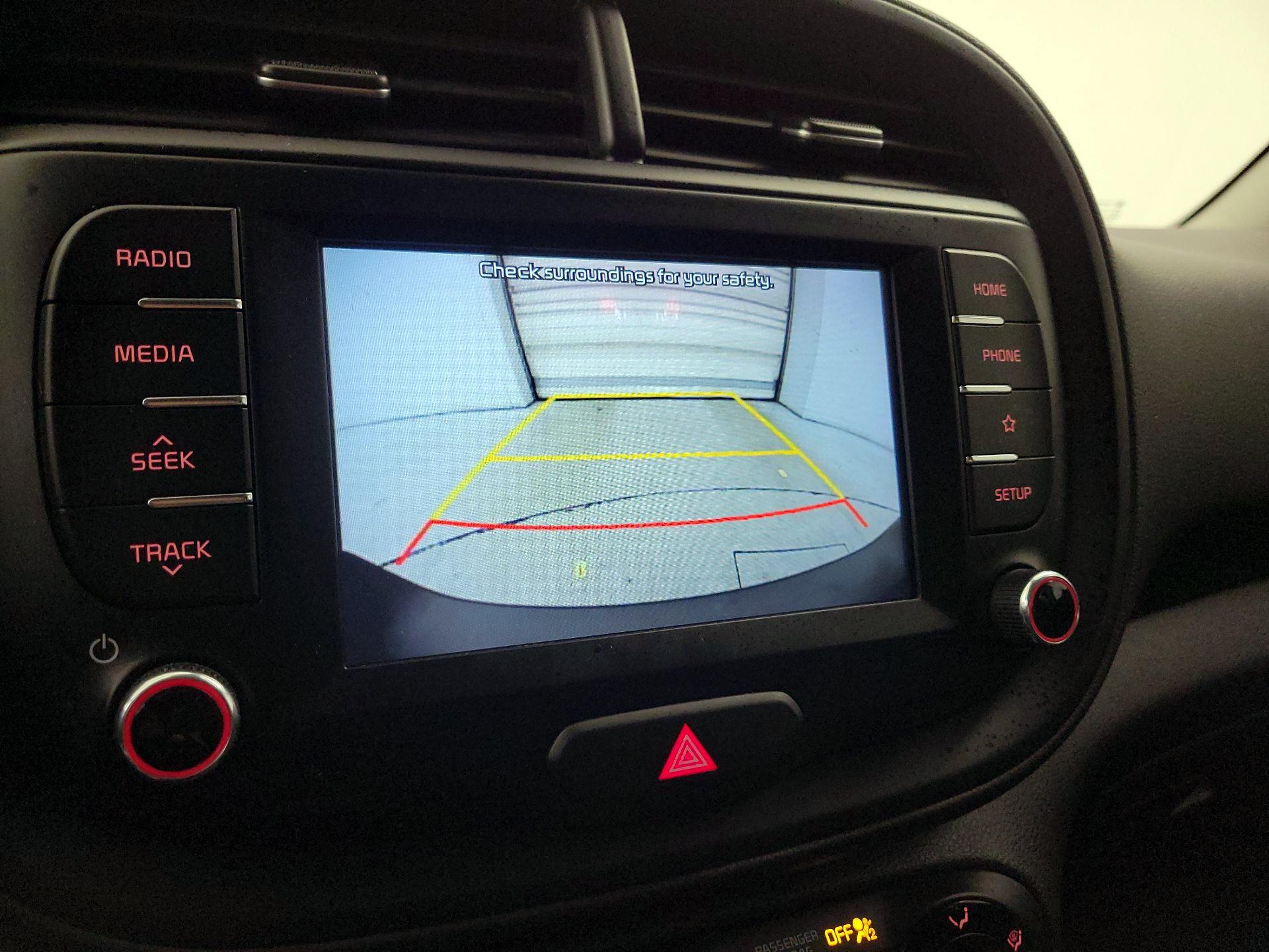 Thumbnail: 2020 Kia Soul - 14