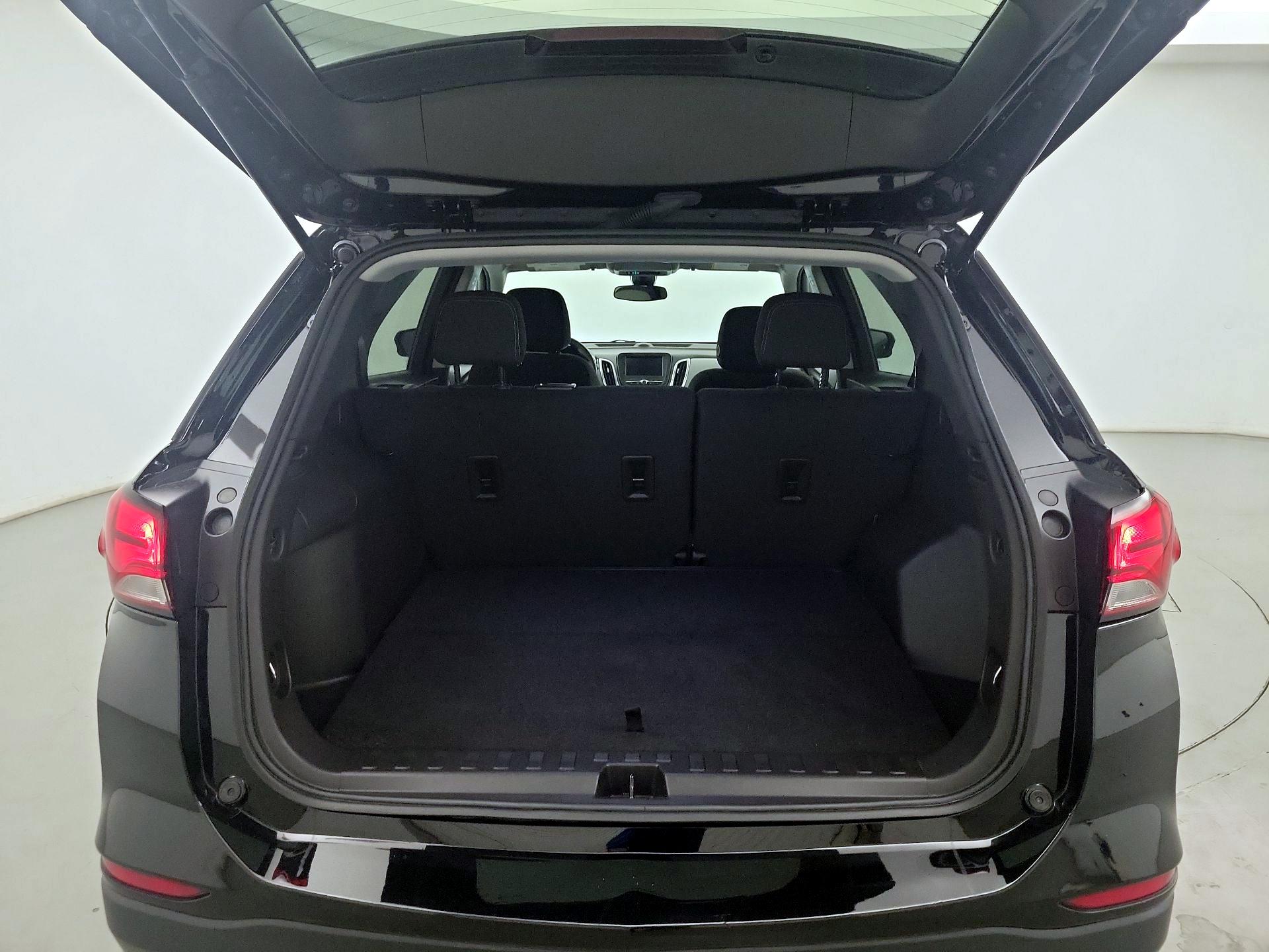 Thumbnail: 2024 Chevrolet Equinox - 18