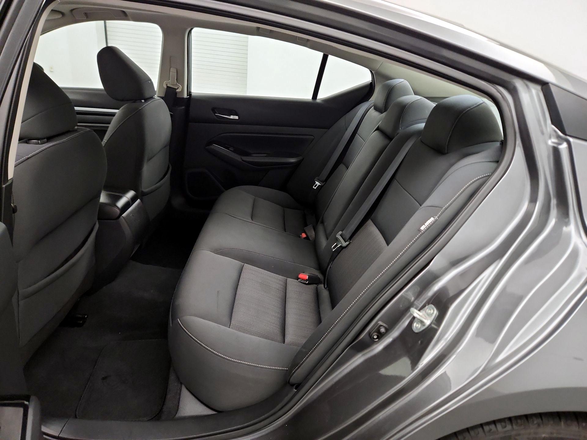 Thumbnail: 2021 Nissan Altima - 18