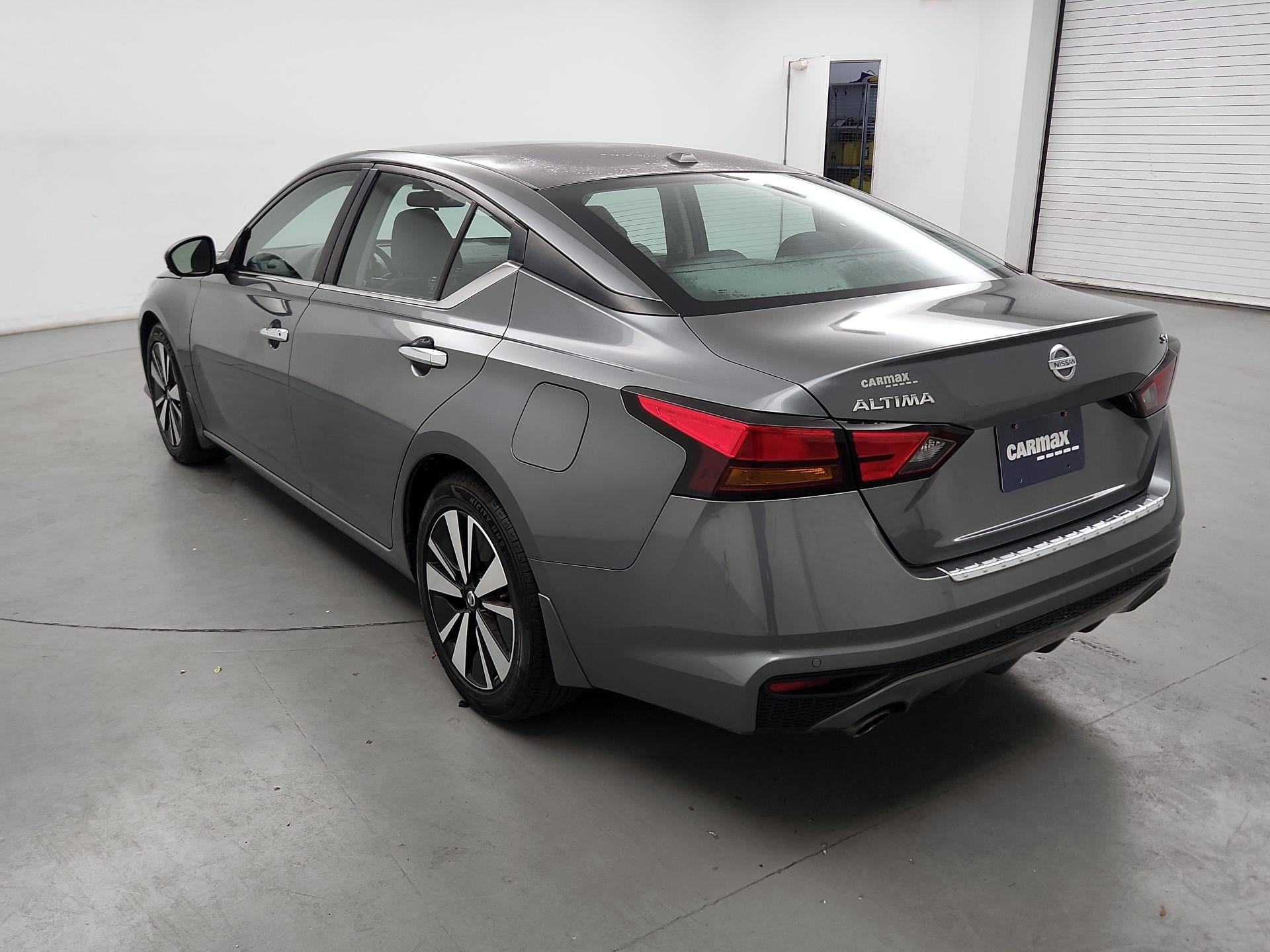 Thumbnail: 2021 Nissan Altima - 7