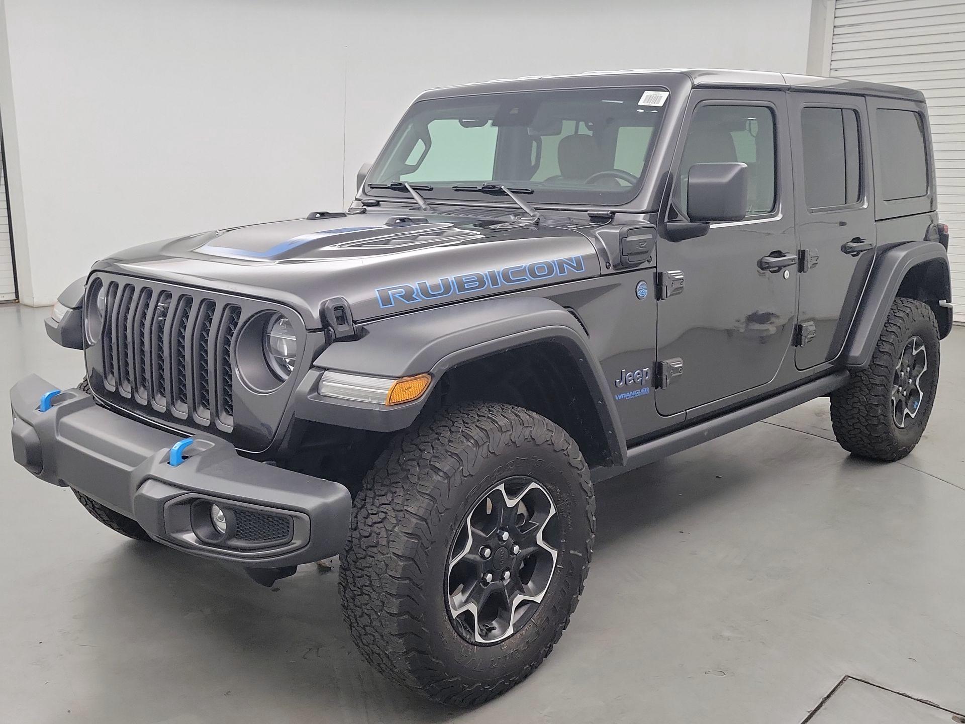 Thumbnail: 2022 Jeep Wrangler - 3