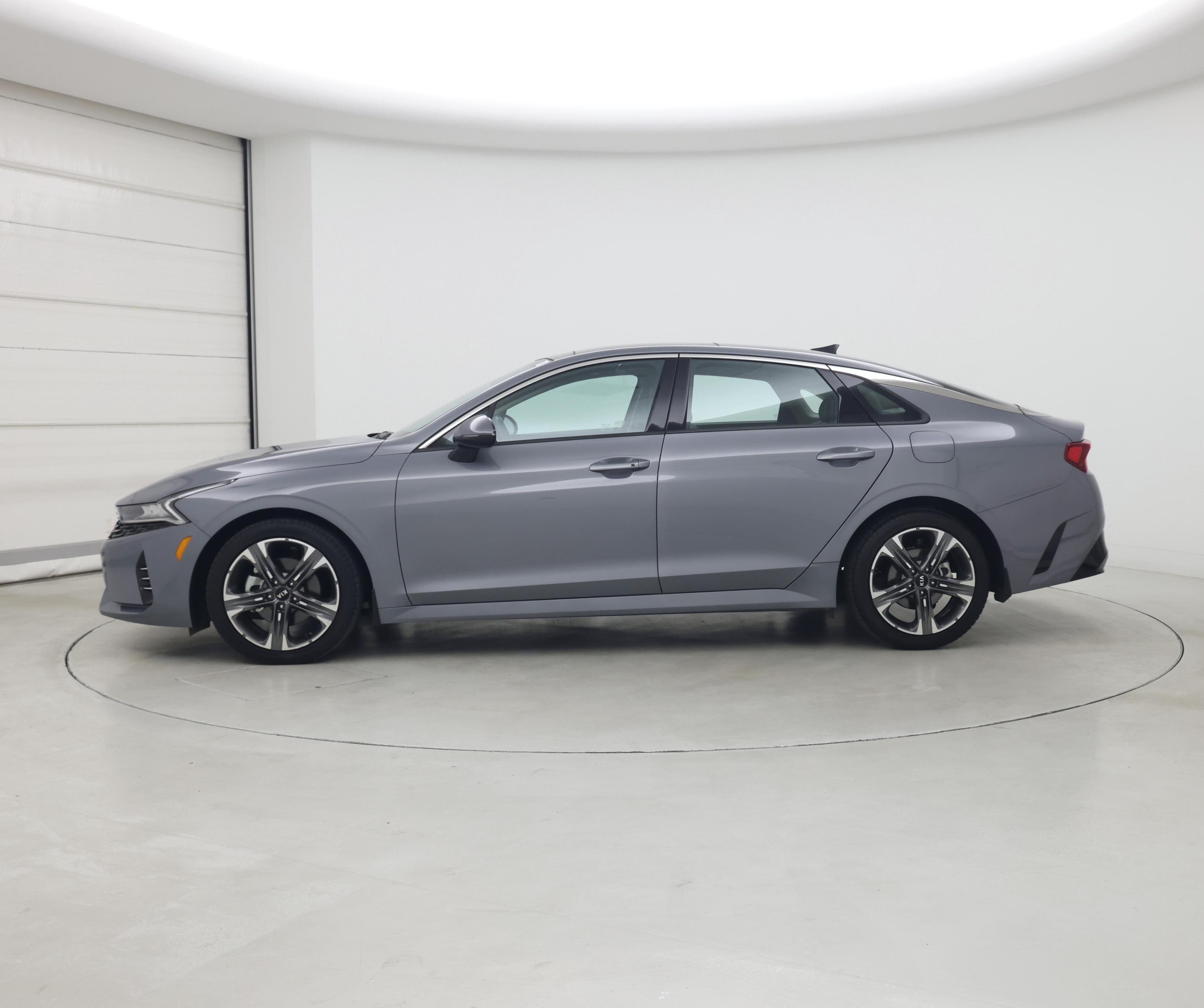 Thumbnail: 2021 Kia K5 - 3