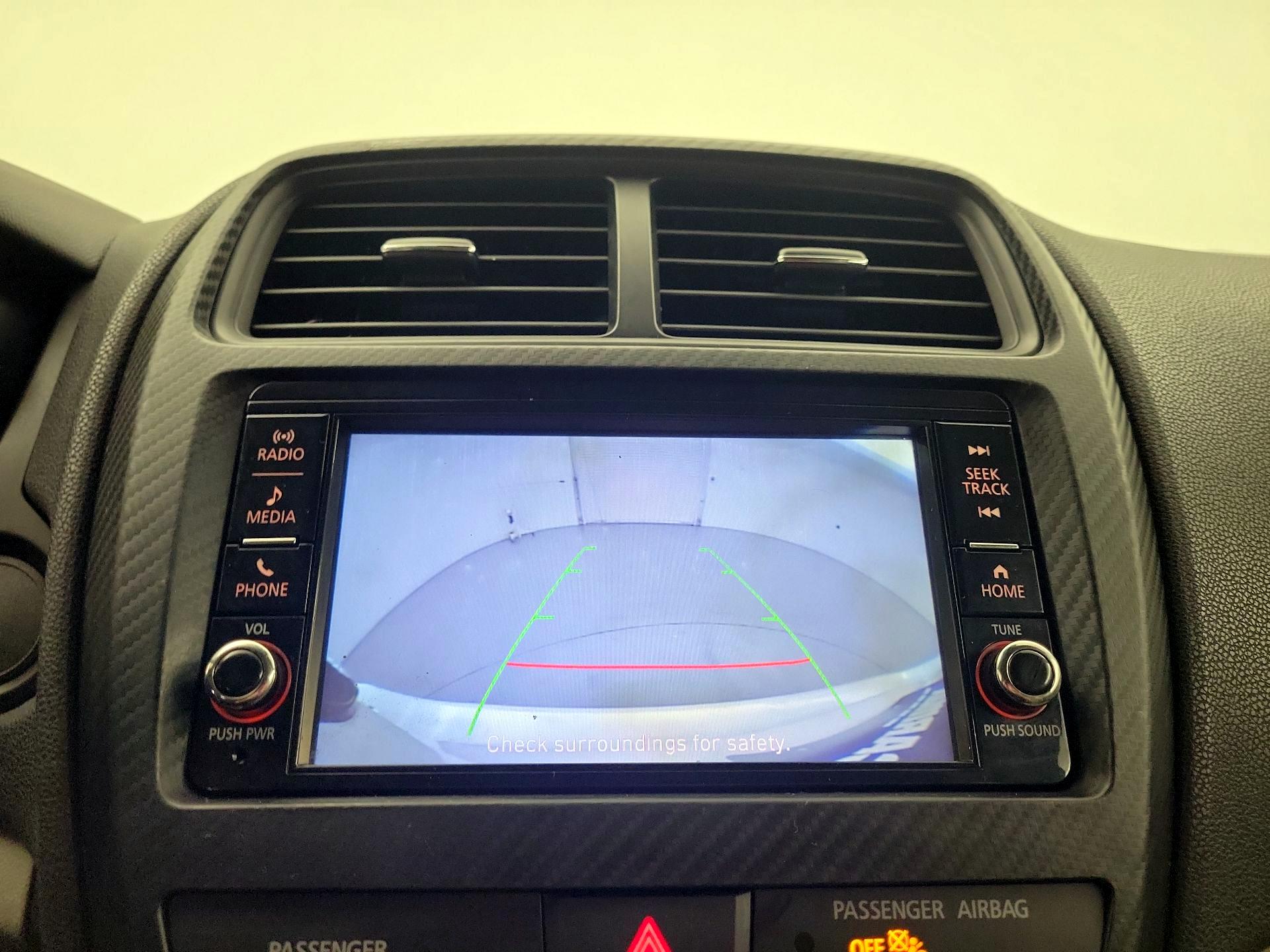 Thumbnail: 2021 Mitsubishi Outlander Sport - 14