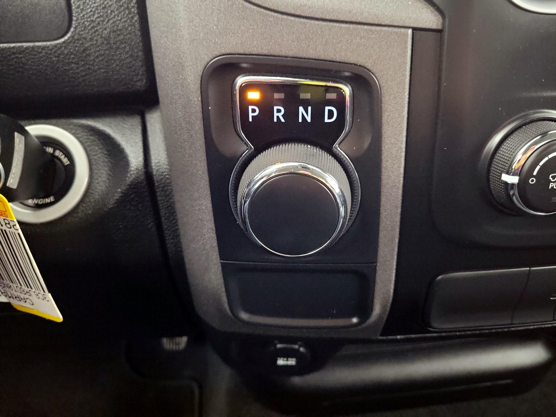 Thumbnail: 2022 RAM 1500 Classic - 15