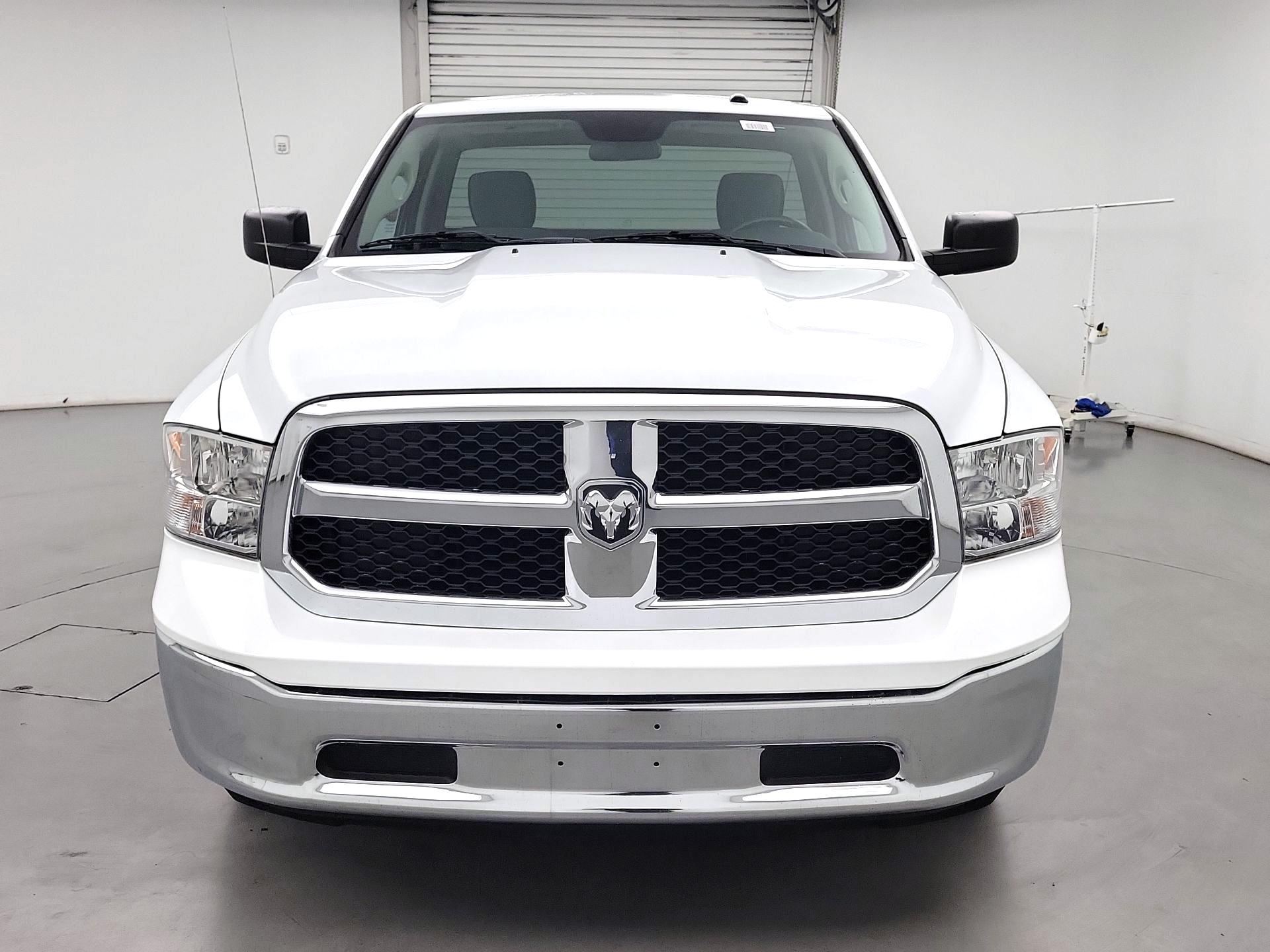 Thumbnail: 2022 RAM 1500 Classic - 2