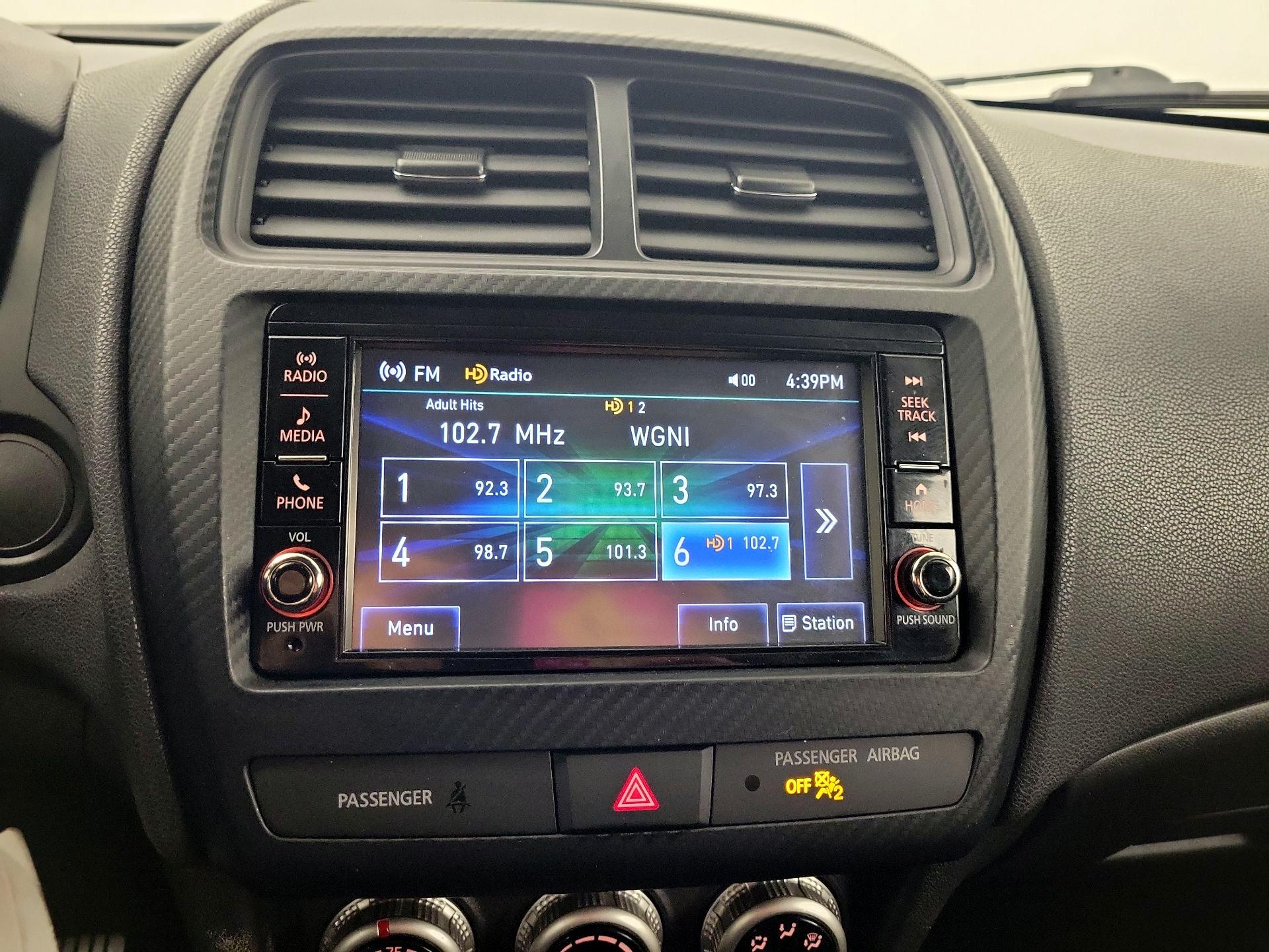 Thumbnail: 2021 Mitsubishi Outlander Sport - 13