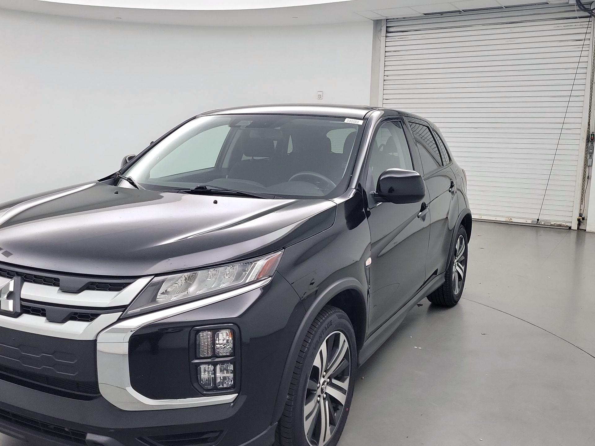 Thumbnail: 2021 Mitsubishi Outlander Sport - 3