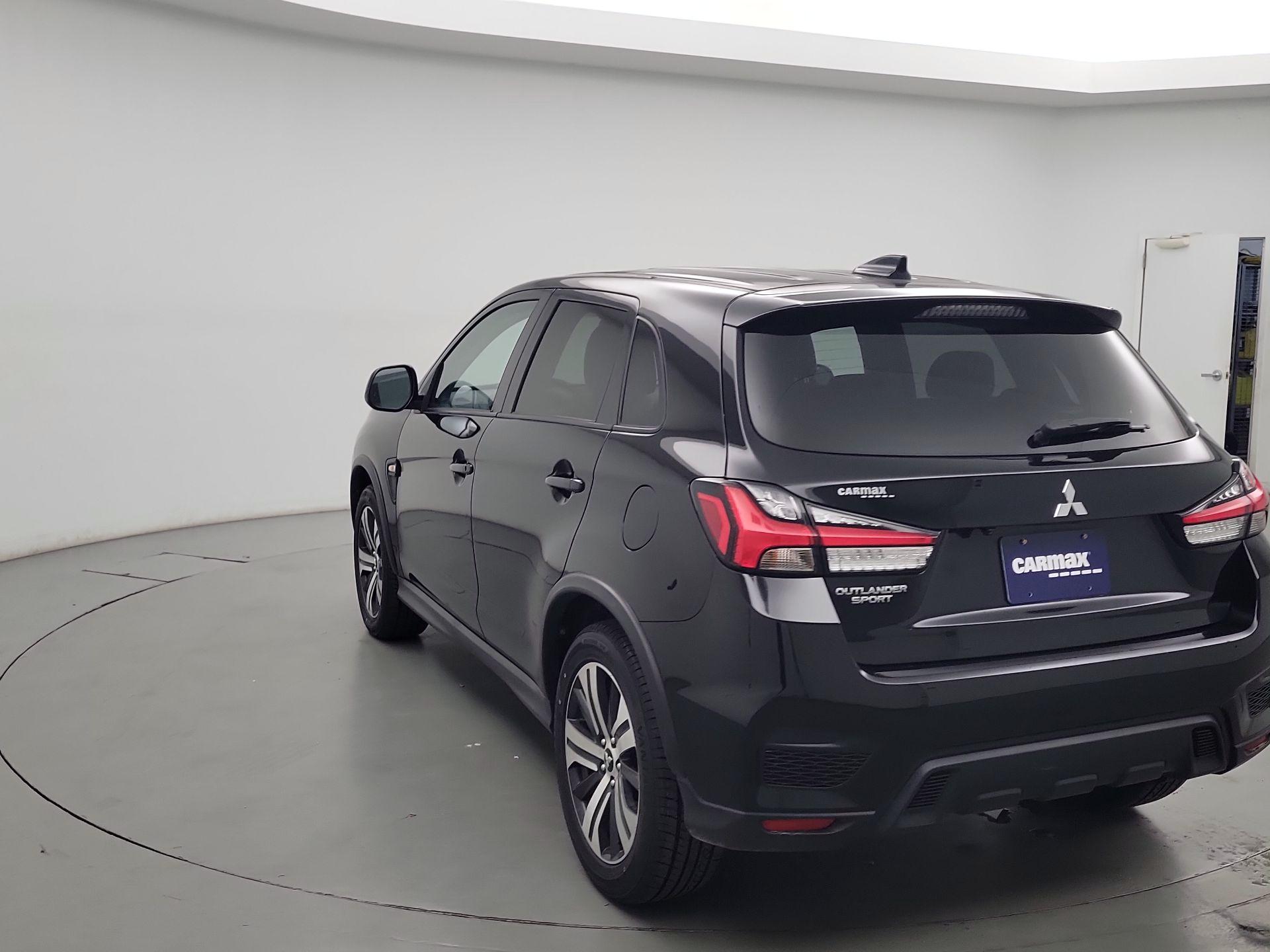 Thumbnail: 2021 Mitsubishi Outlander Sport - 7