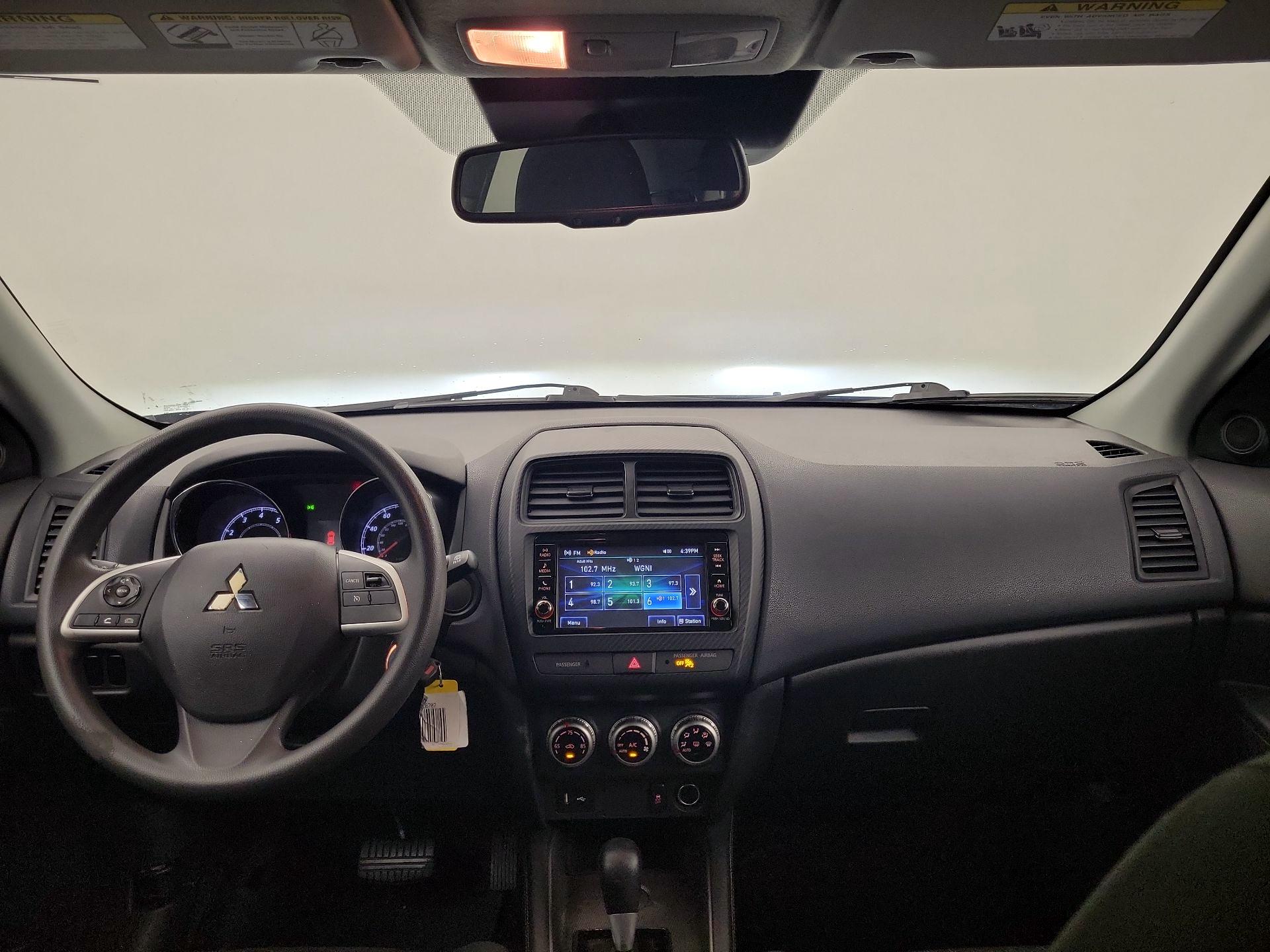 Thumbnail: 2021 Mitsubishi Outlander Sport - 8