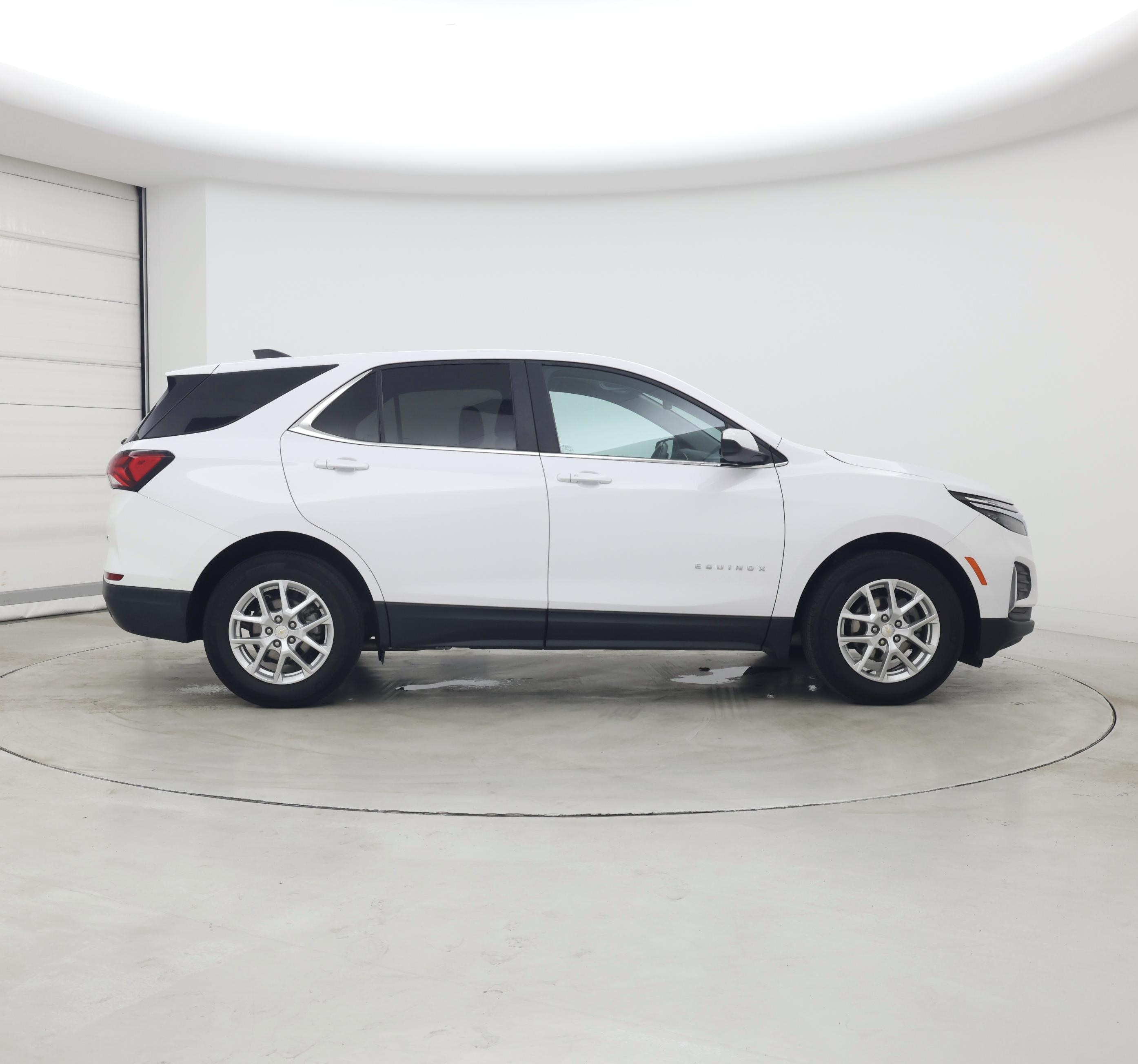 Thumbnail: 2022 Chevrolet Equinox - 7