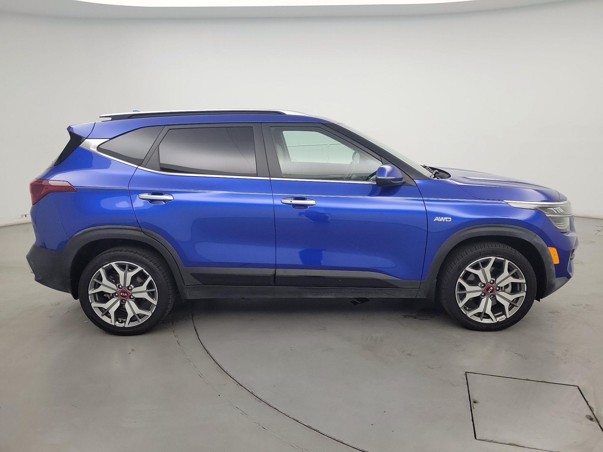 Thumbnail: 2021 Kia Seltos - 4