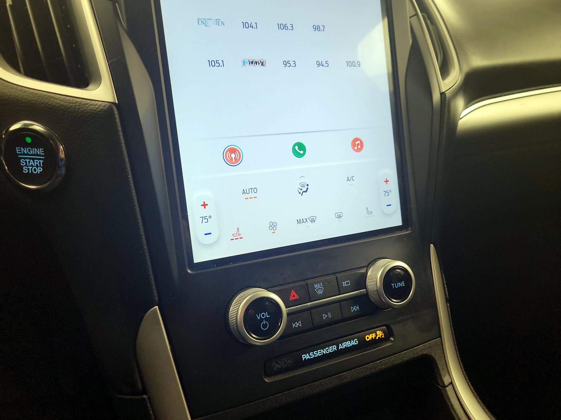 Thumbnail: 2022 Ford Edge - 14