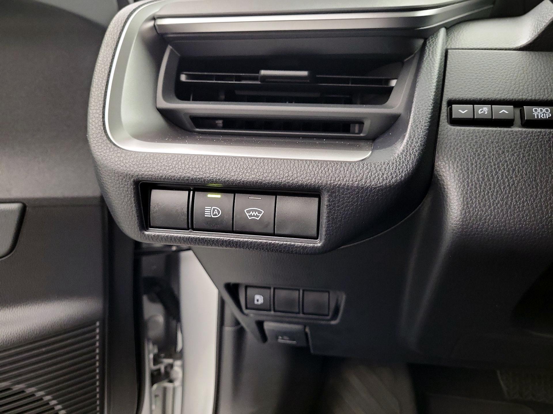 Thumbnail: 2024 Toyota Prius - 11