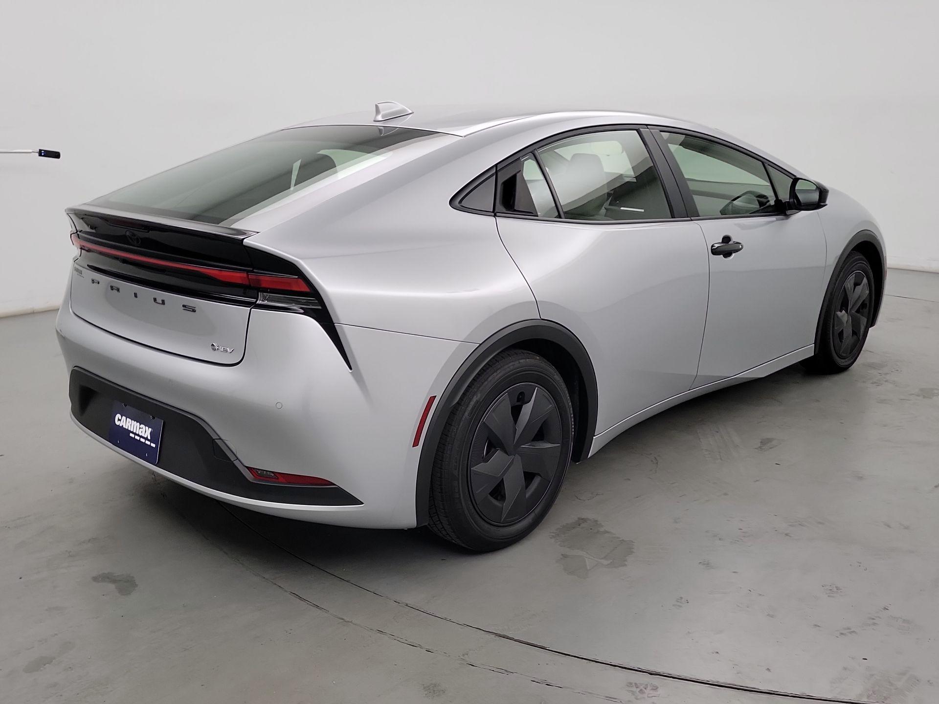 Thumbnail: 2024 Toyota Prius - 5