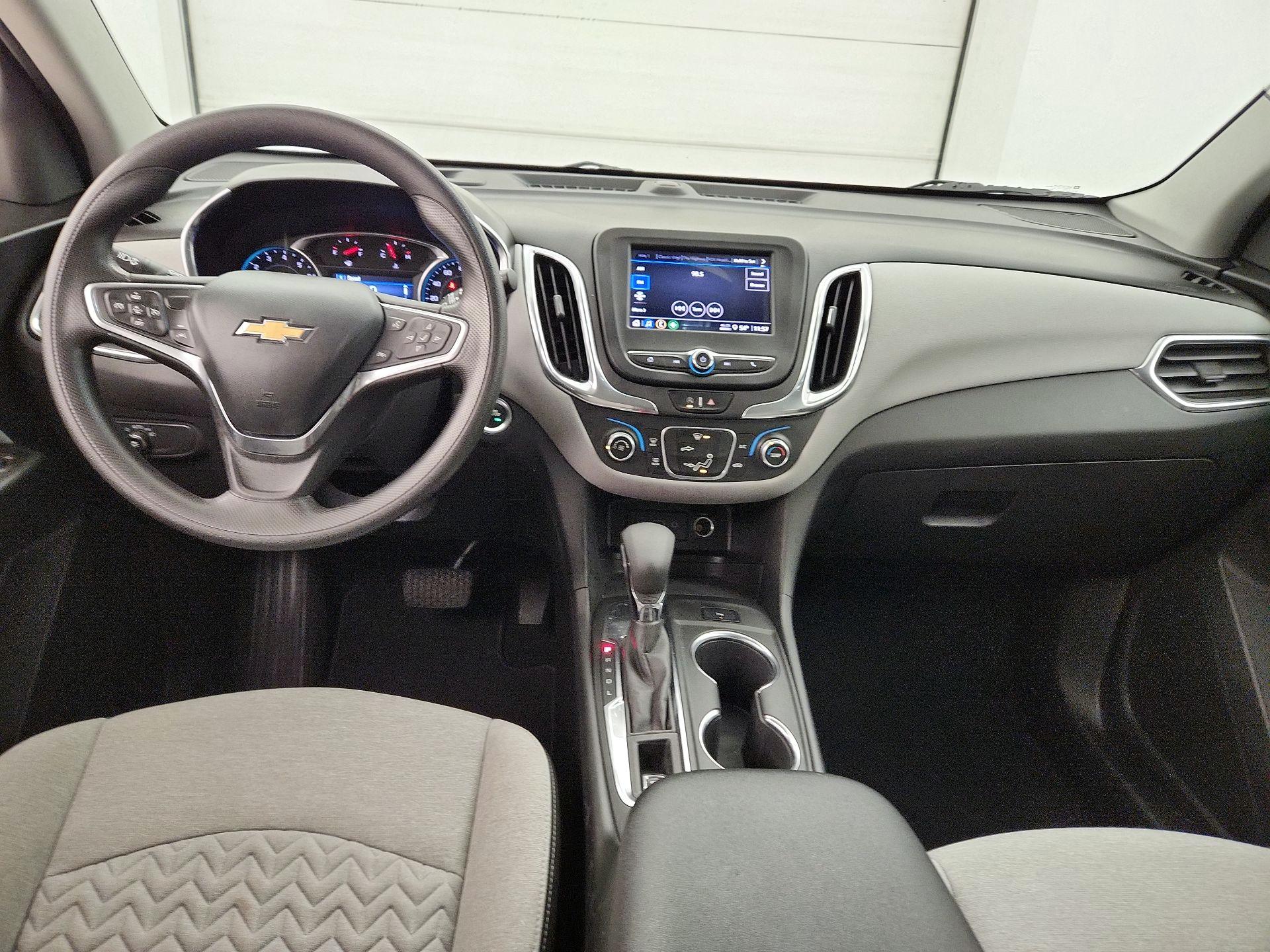 Thumbnail: 2022 Chevrolet Equinox - 9