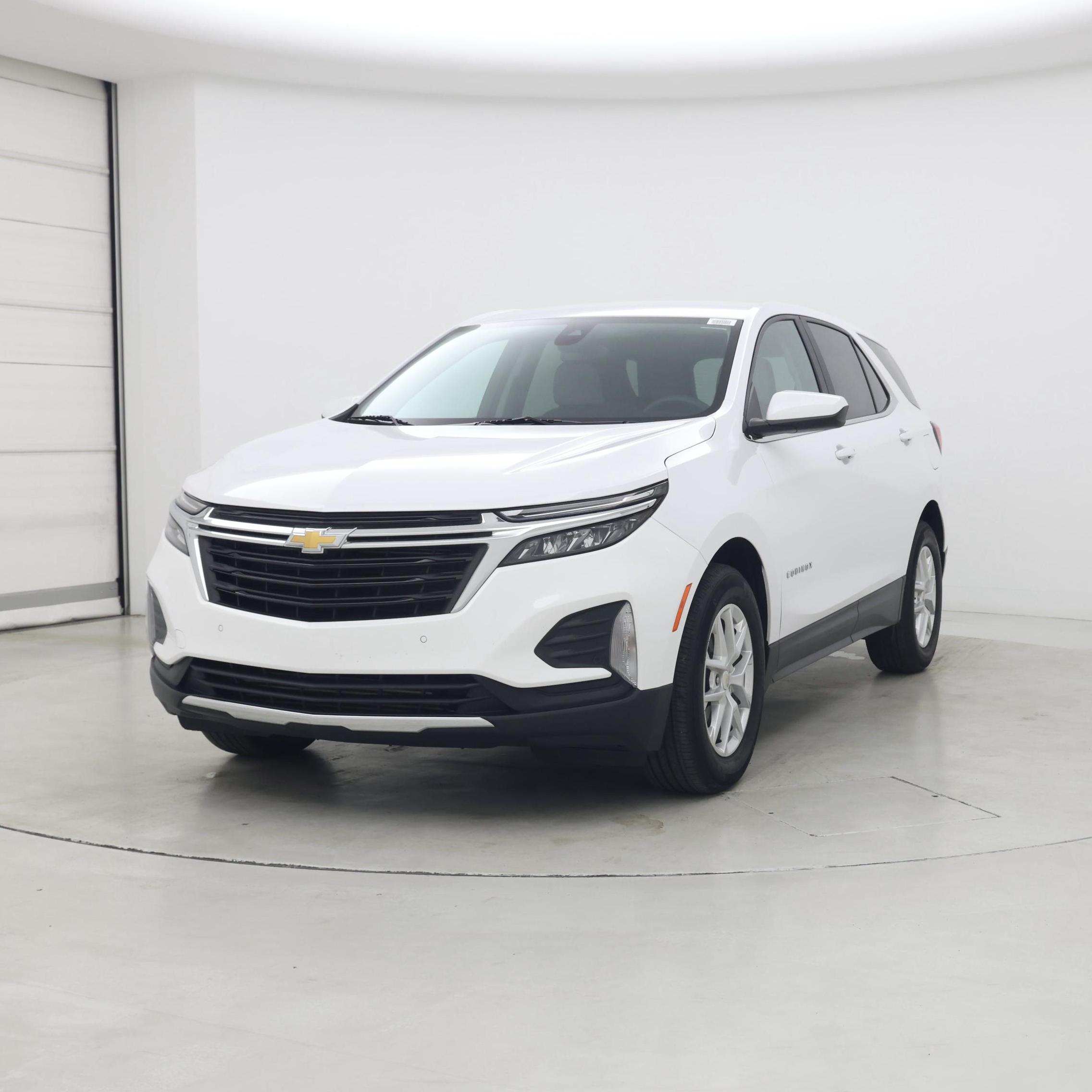 Thumbnail: 2022 Chevrolet Equinox - 4