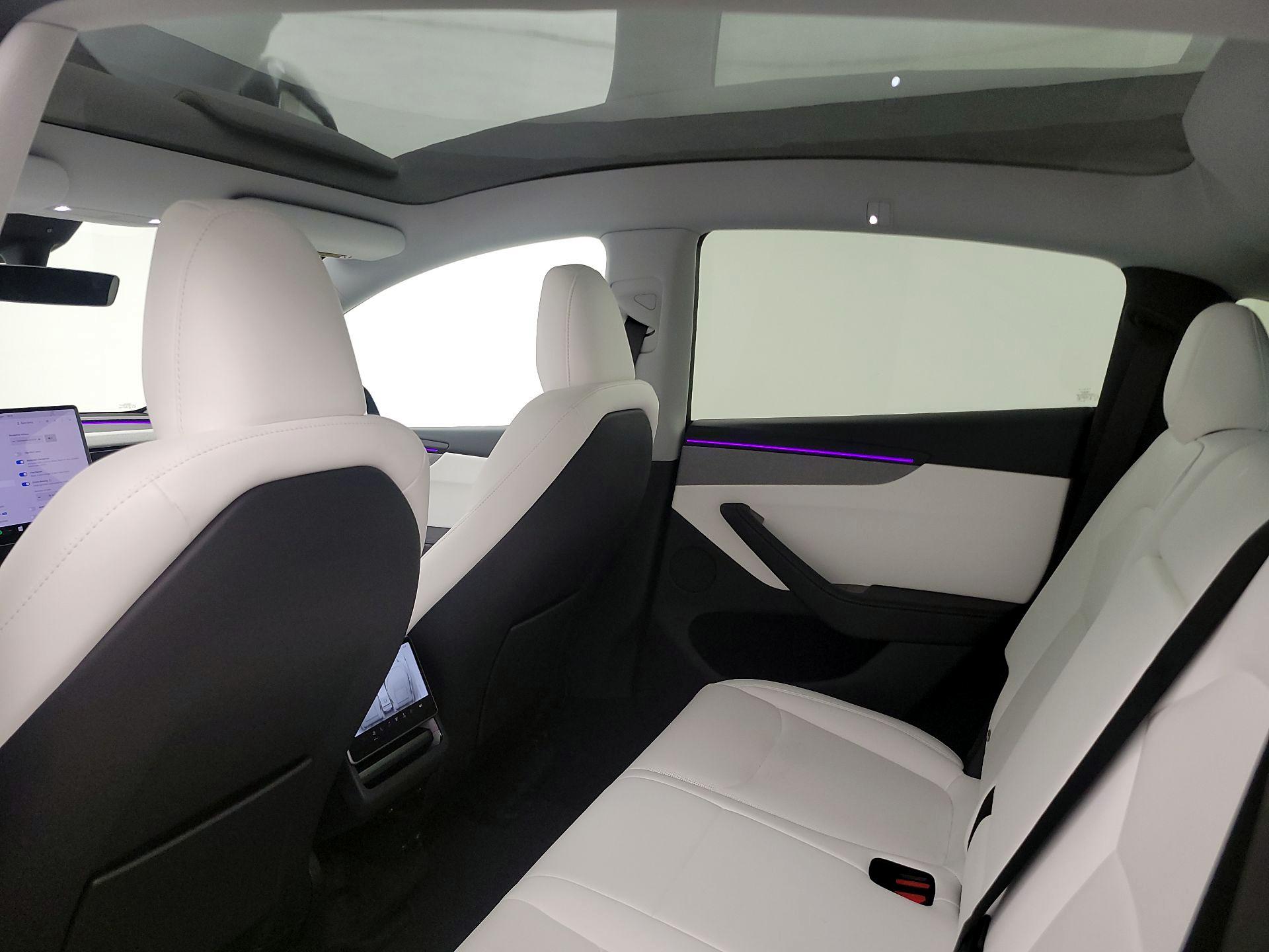 Thumbnail: 2026 Tesla Model Y - 19