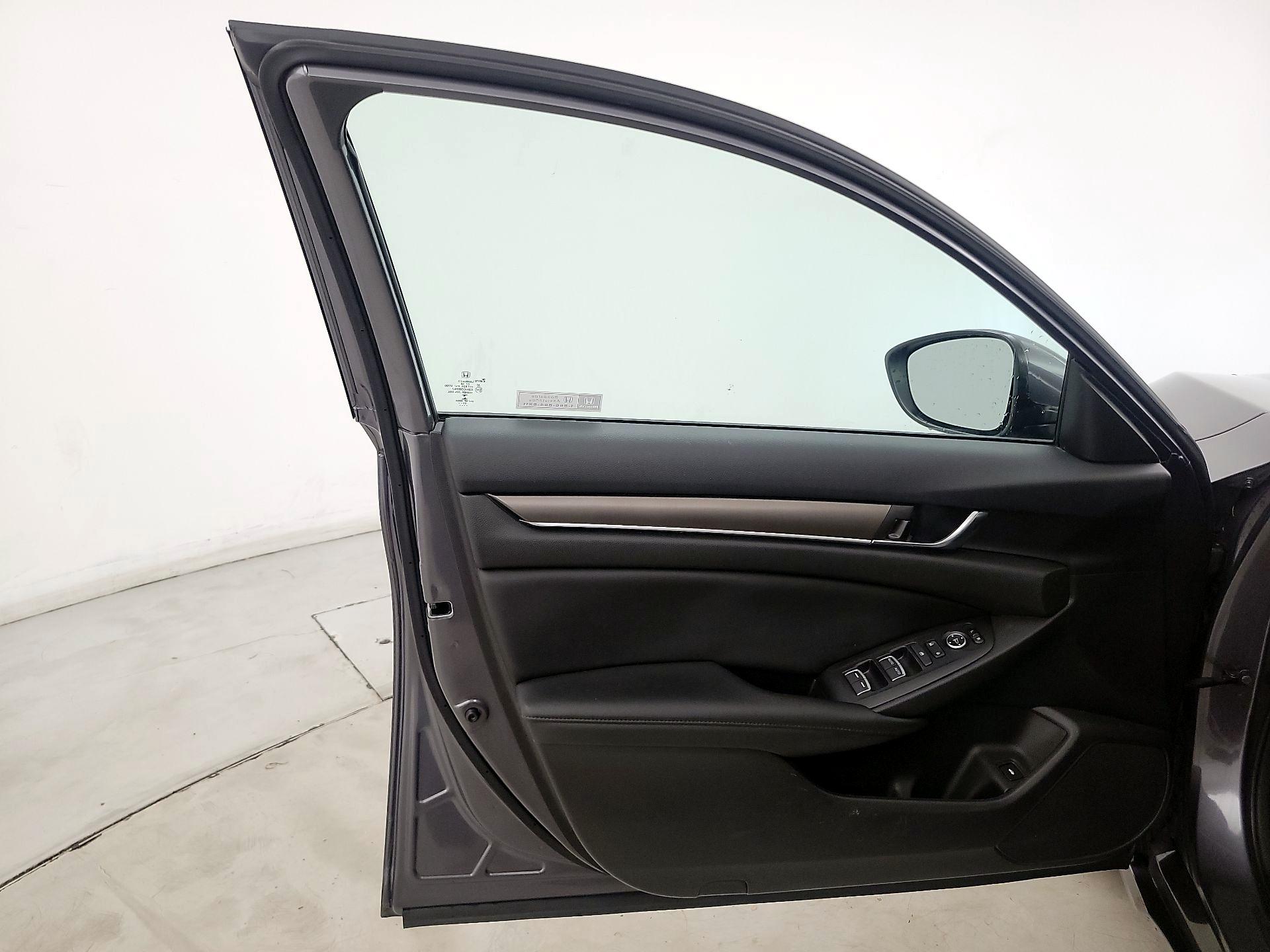 Thumbnail: 2021 Honda Accord - 12