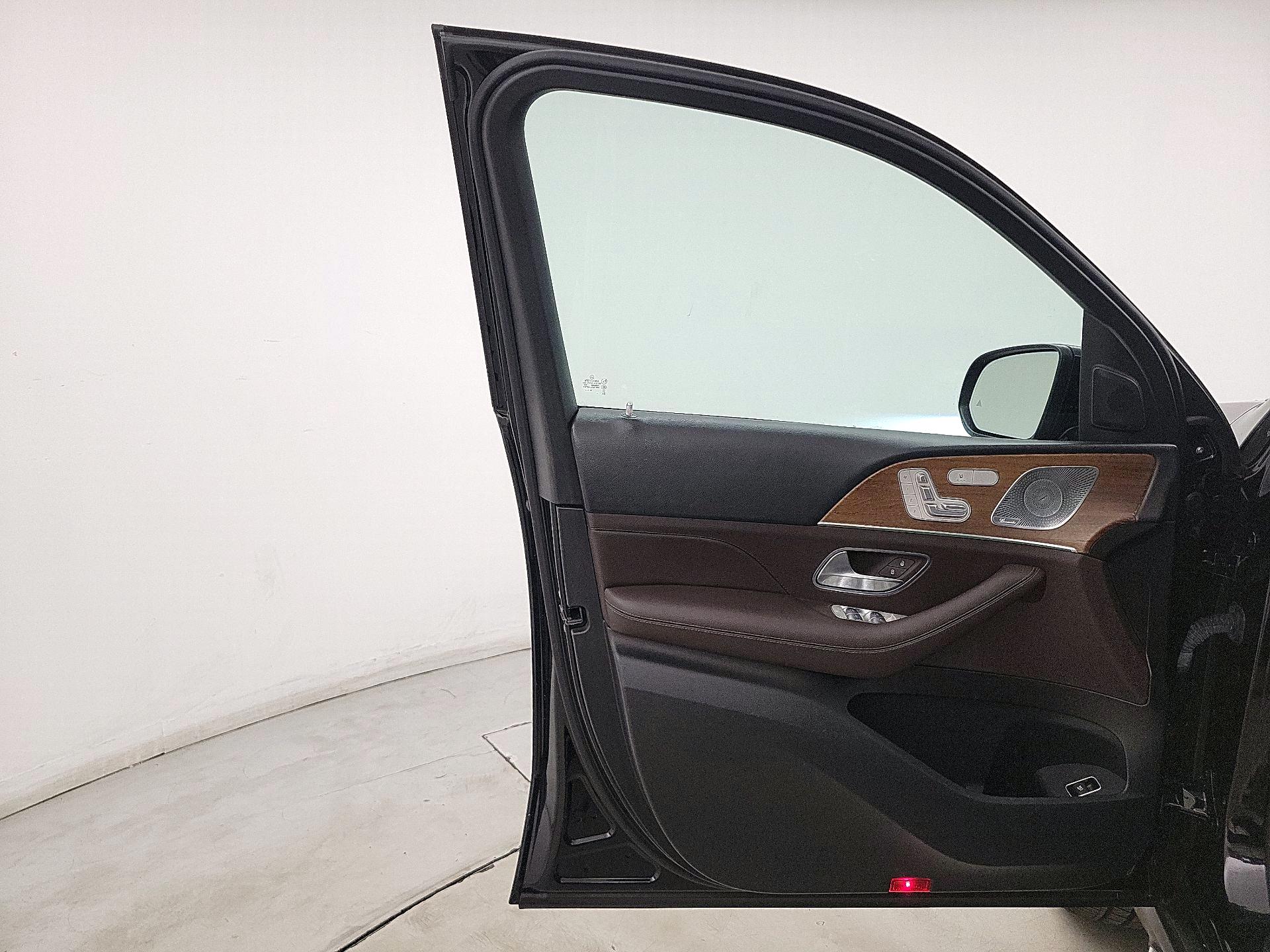 Thumbnail: 2021 Mercedes-Benz GLE - 12