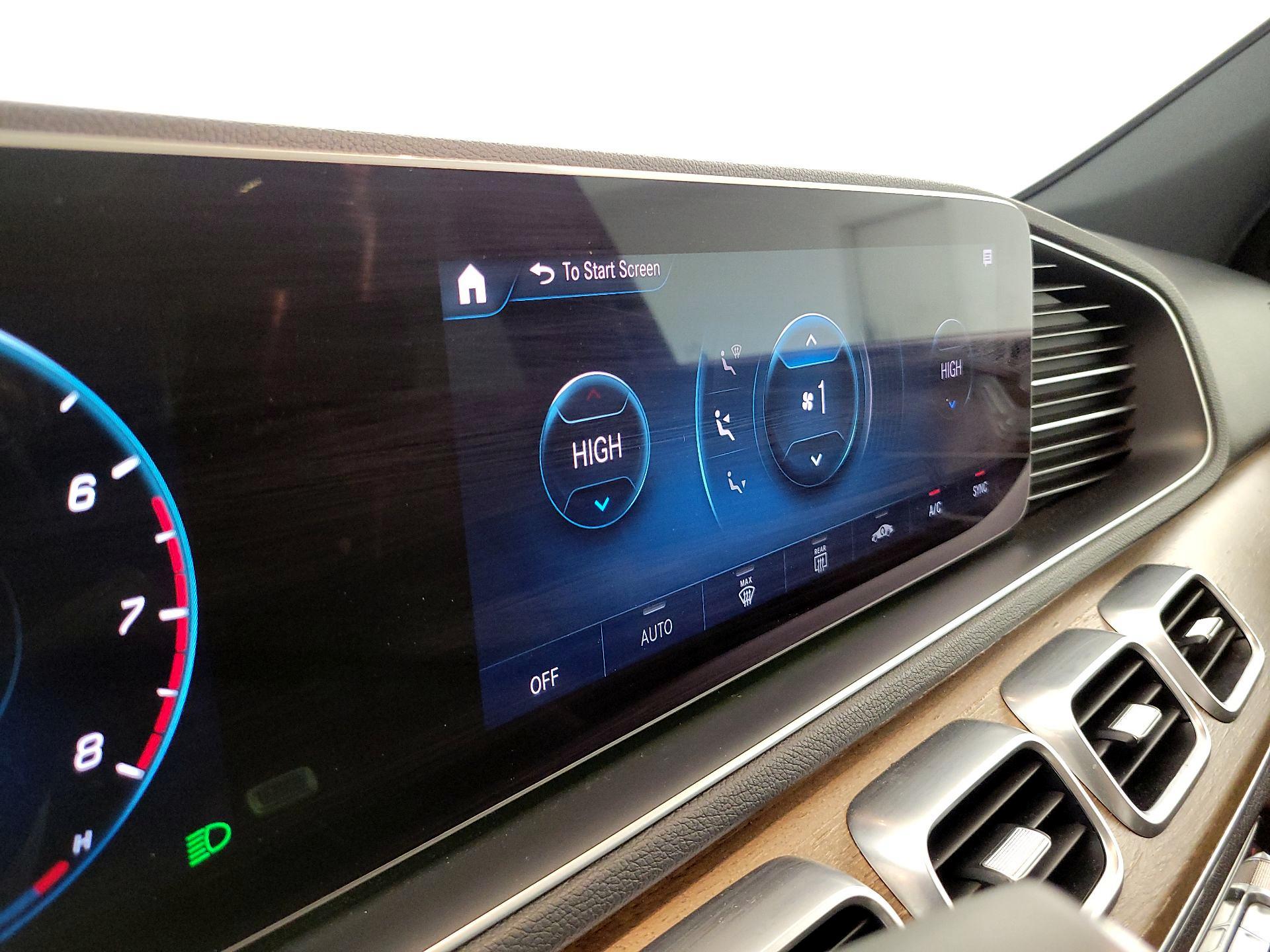 Thumbnail: 2021 Mercedes-Benz GLE - 17