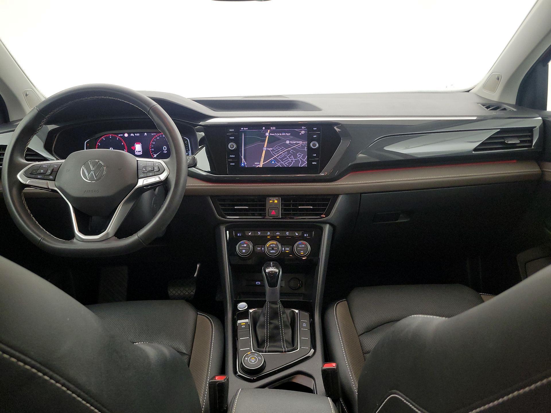 Thumbnail: 2022 Volkswagen Taos - 9