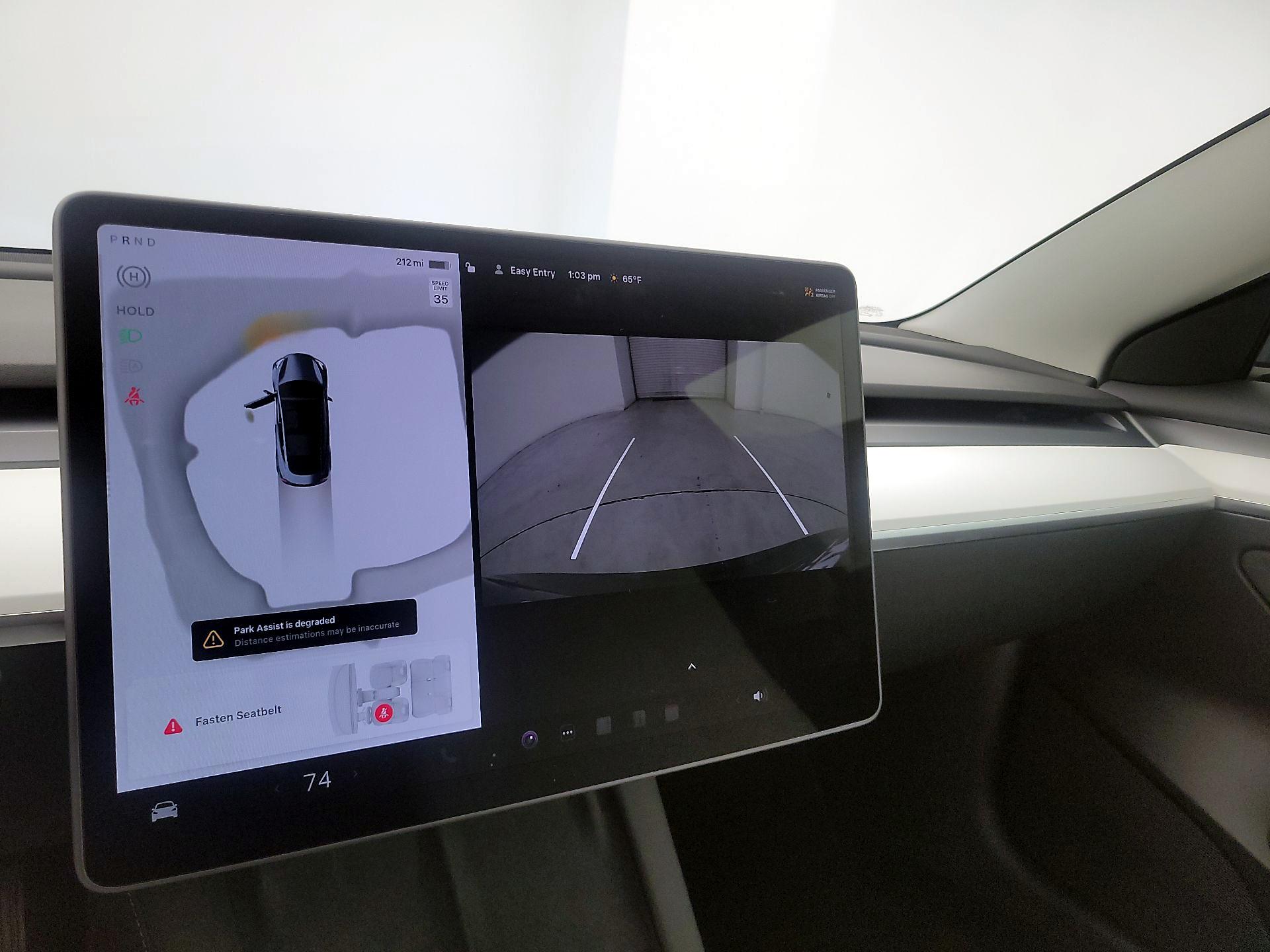 Thumbnail: 2023 Tesla Model 3 - 14