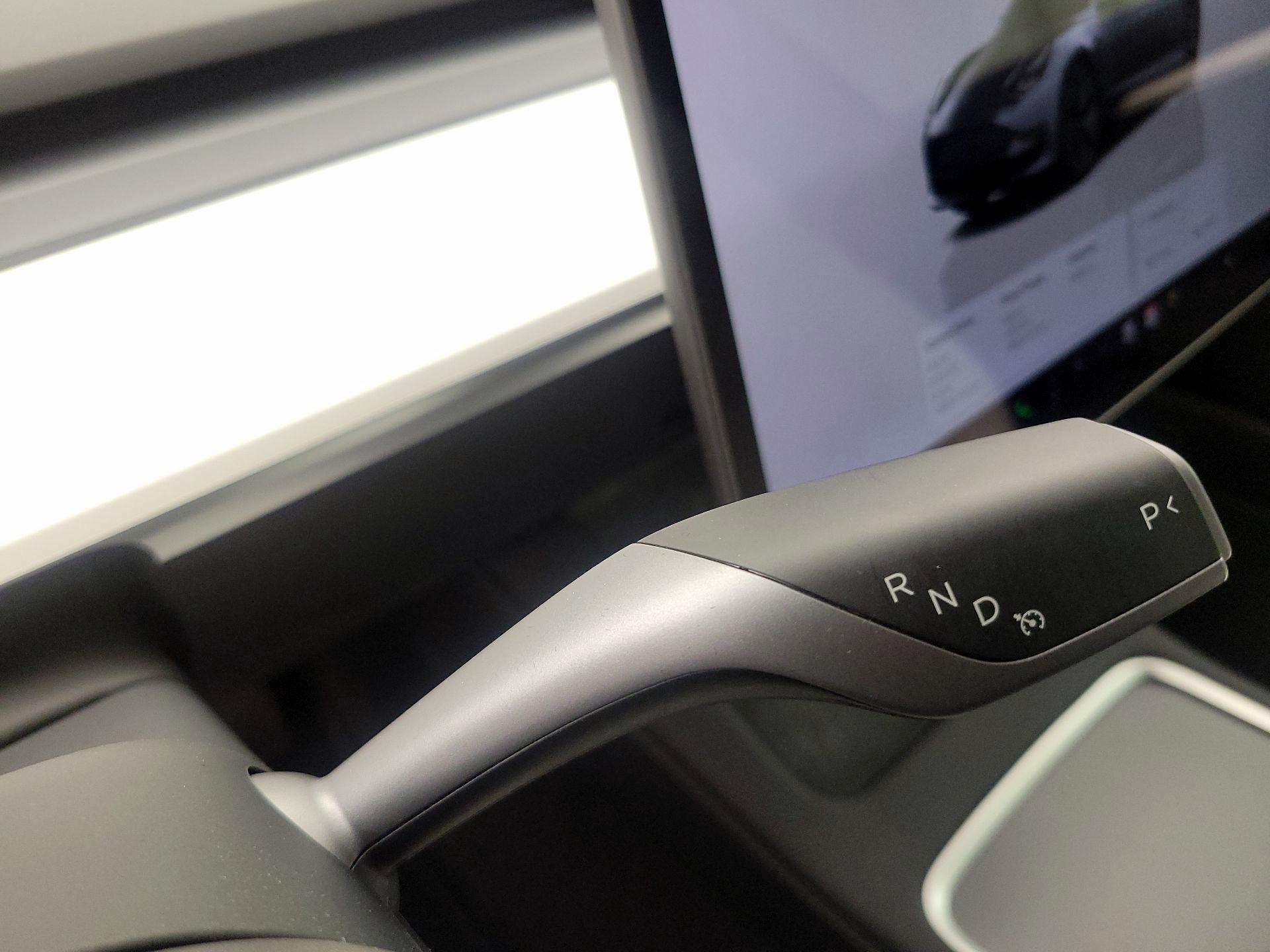 Thumbnail: 2023 Tesla Model 3 - 17