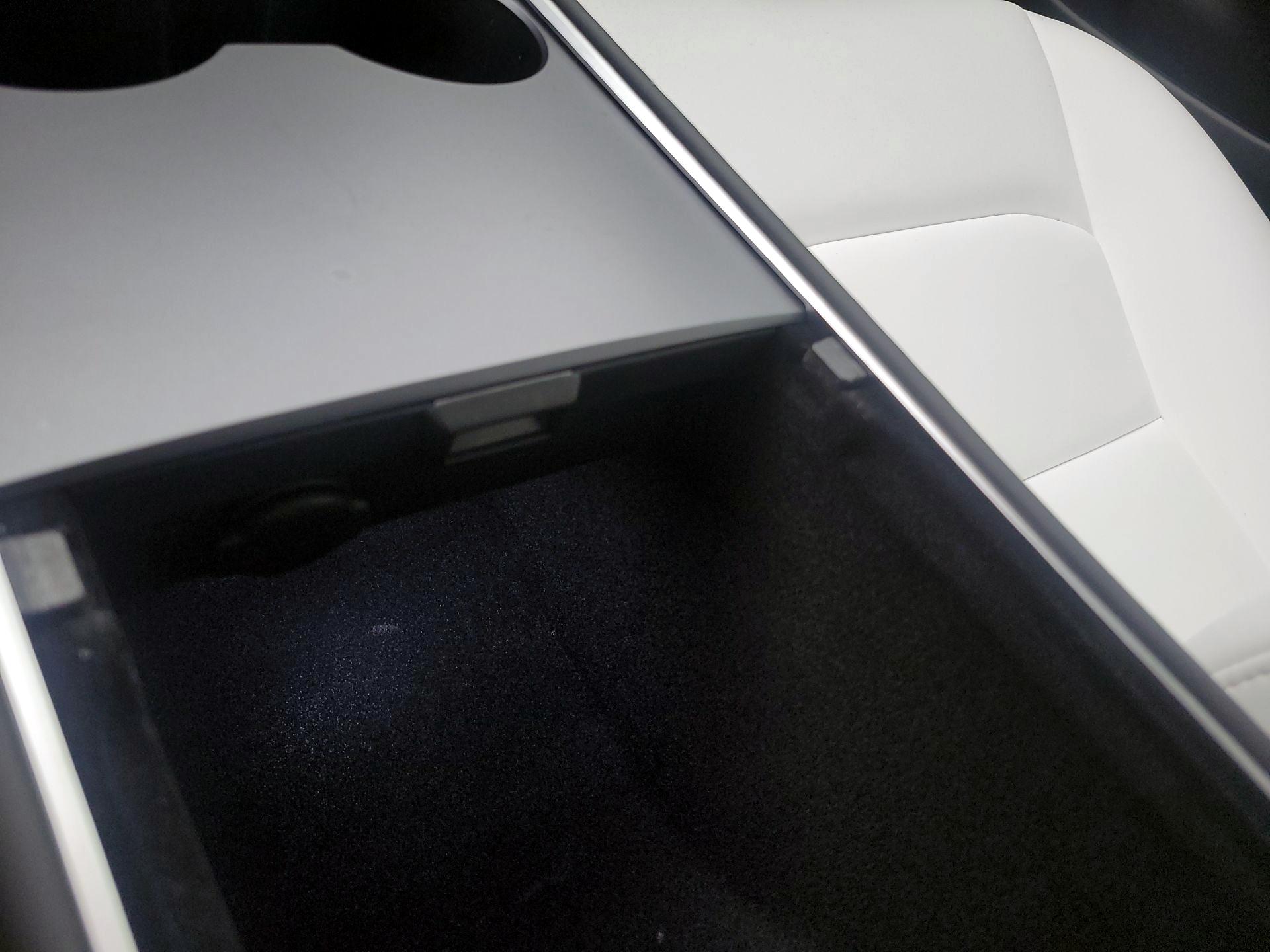 Thumbnail: 2023 Tesla Model 3 - 18