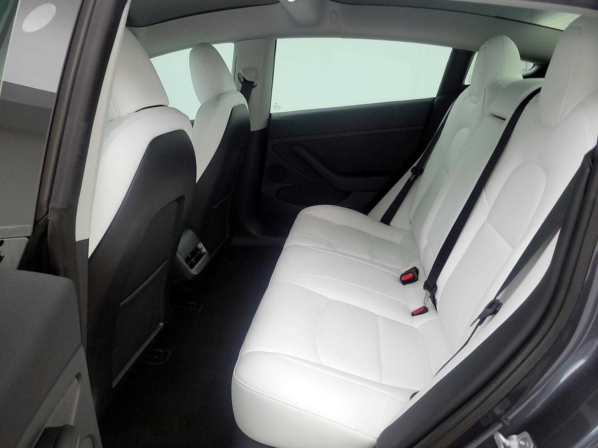 Thumbnail: 2023 Tesla Model 3 - 20