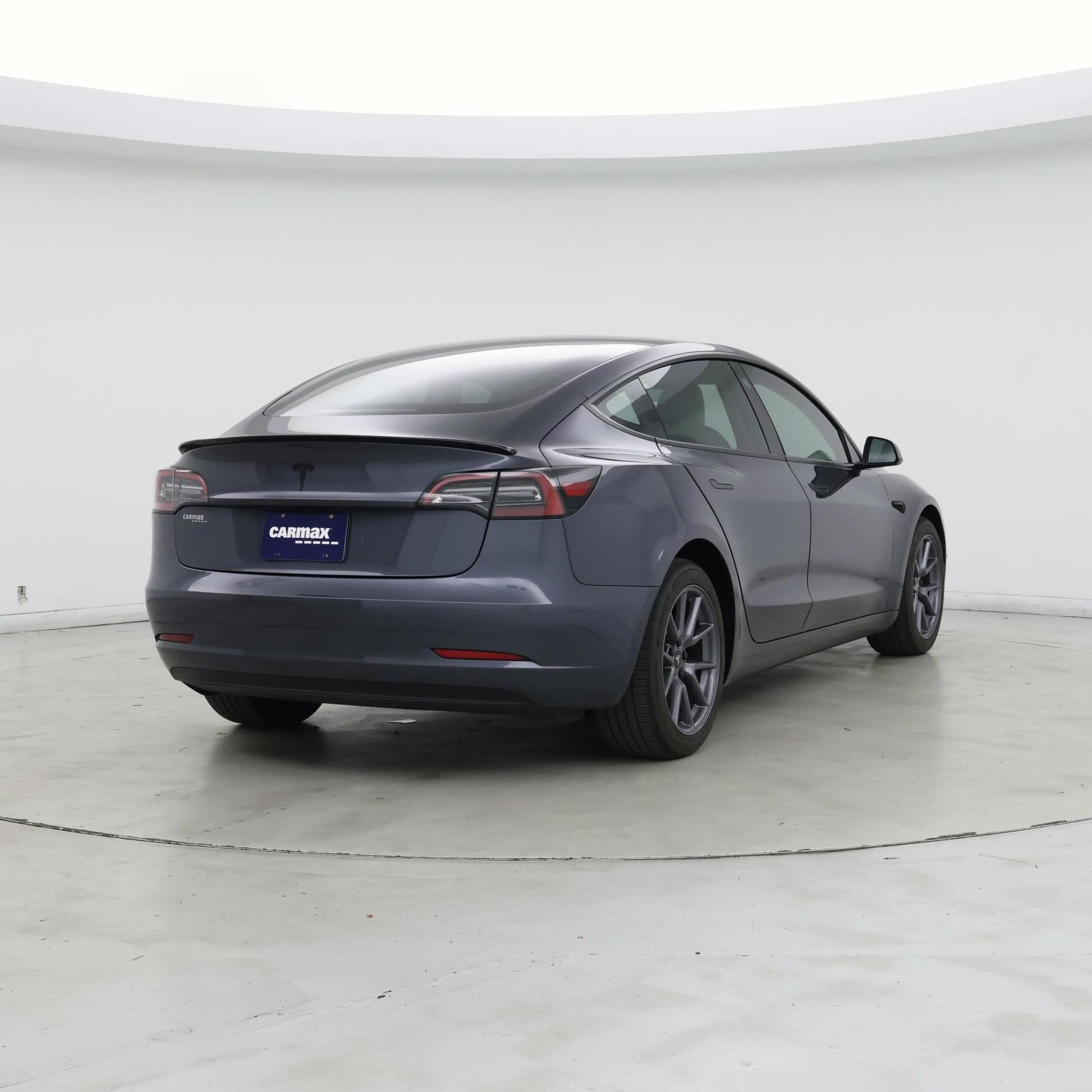 Thumbnail: 2023 Tesla Model 3 - 8