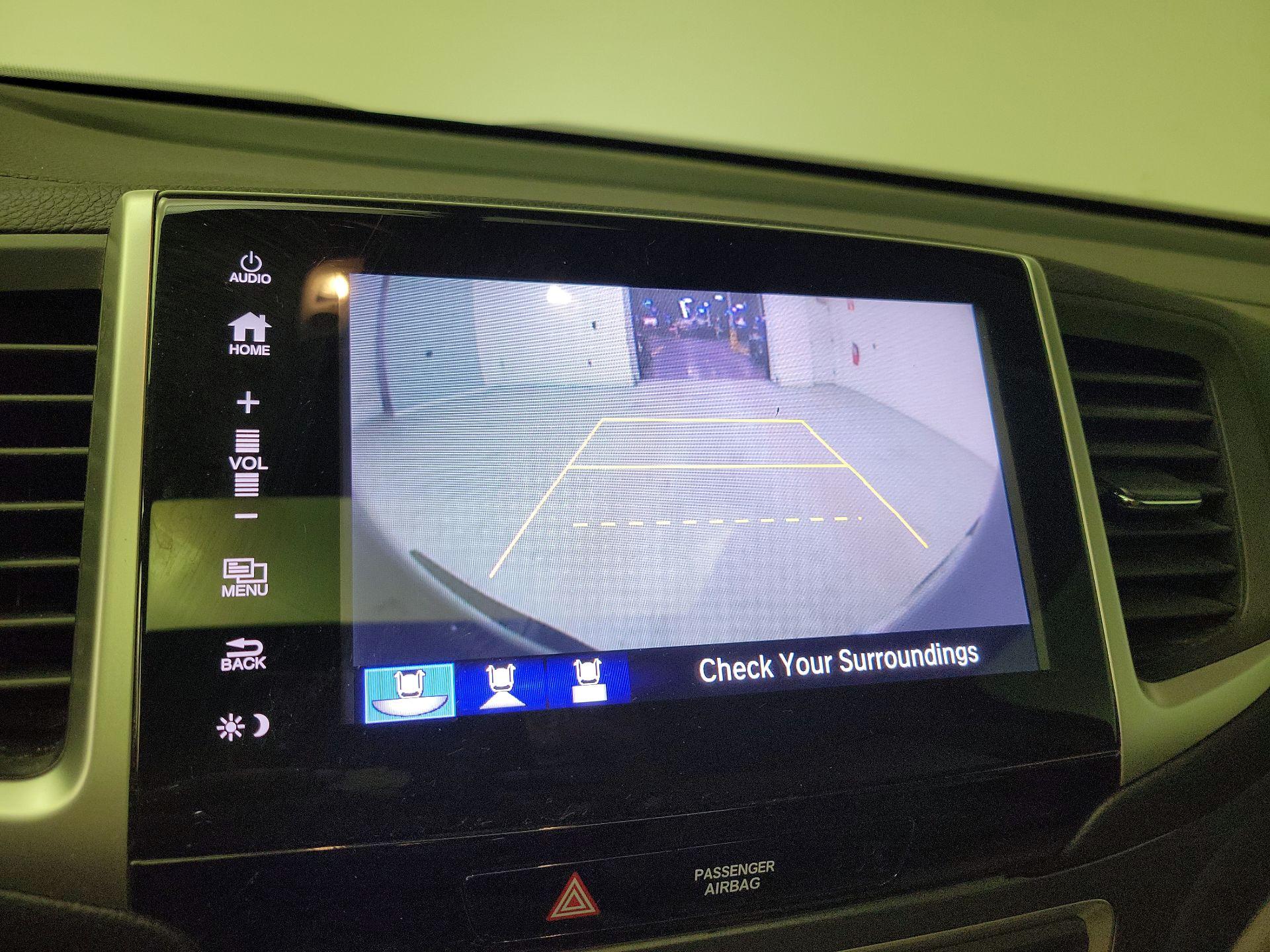 Thumbnail: 2019 Honda Ridgeline - 15