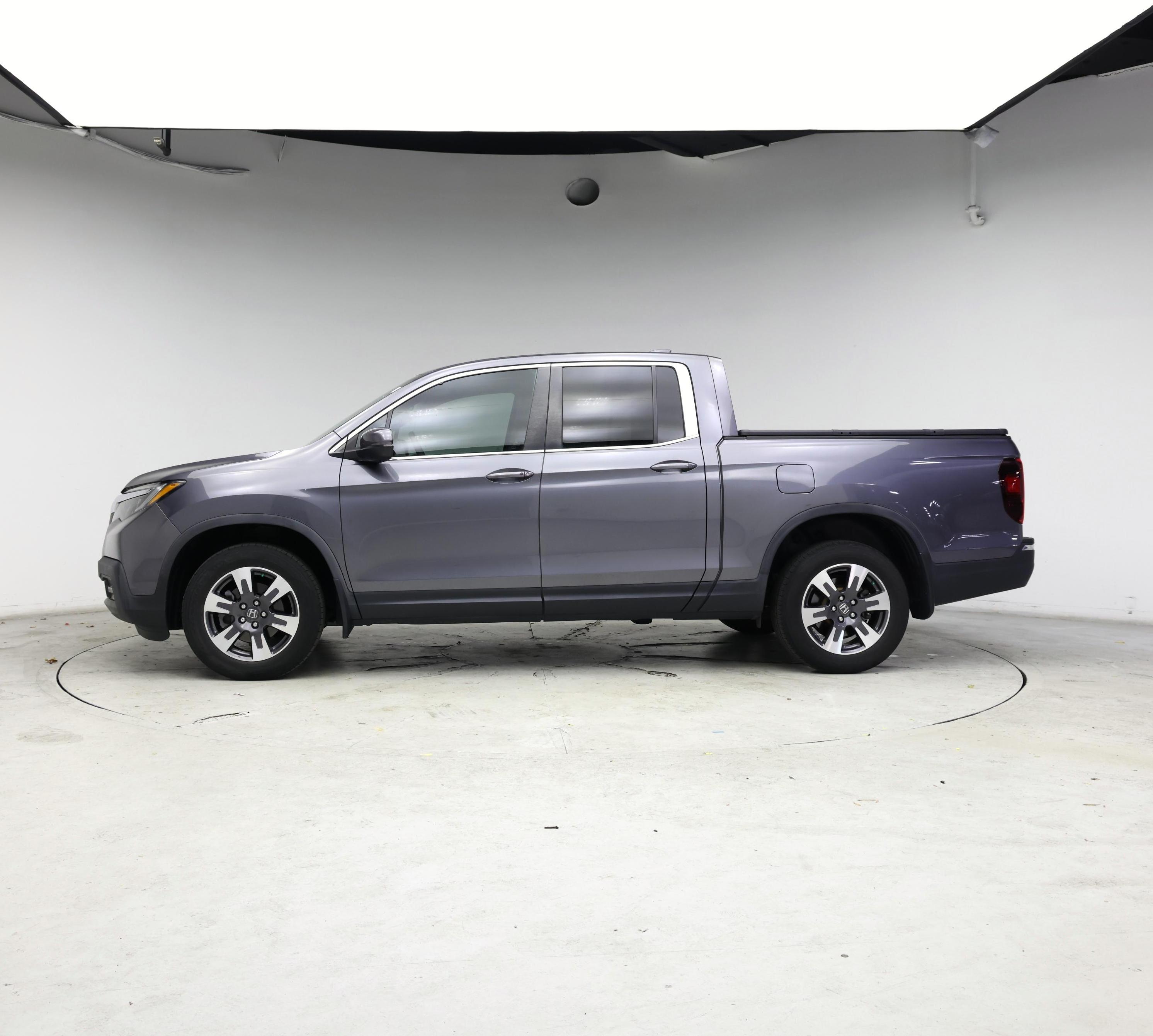 Thumbnail: 2019 Honda Ridgeline - 3