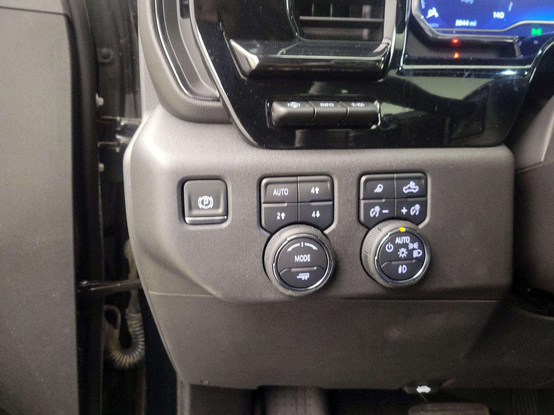 Thumbnail: 2025 Chevrolet Silverado 1500 - 13