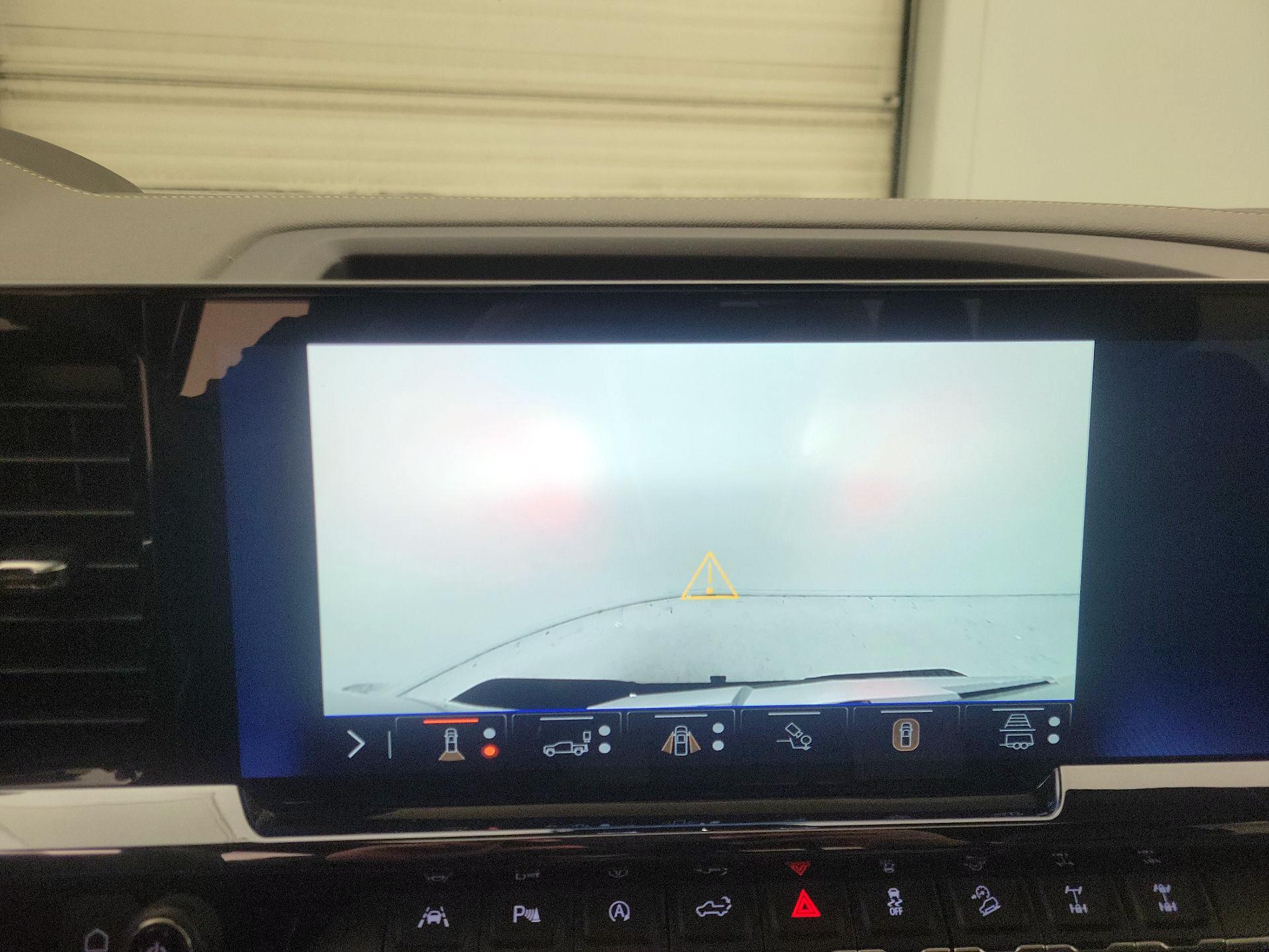 Thumbnail: 2025 Chevrolet Silverado 1500 - 15