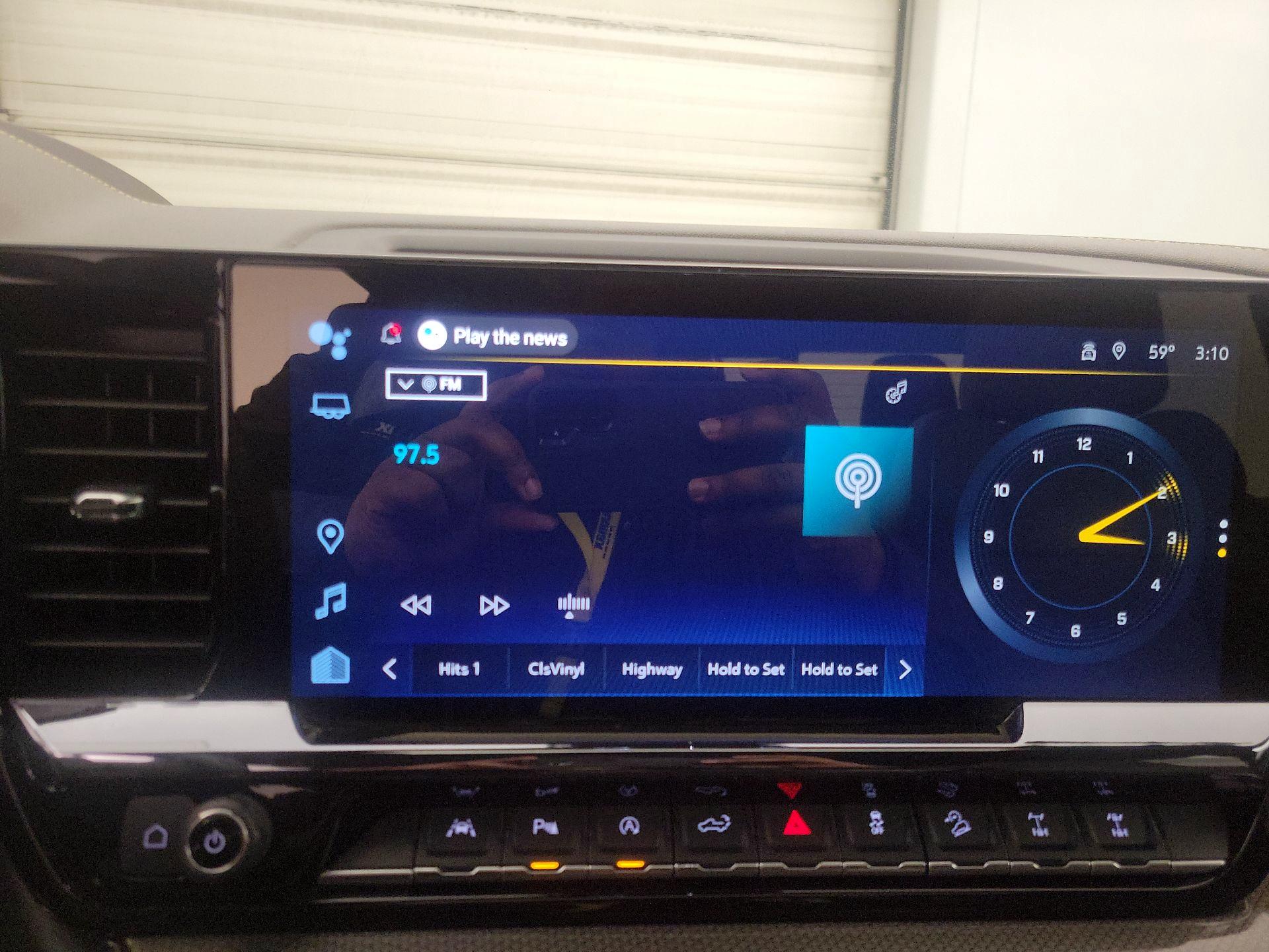 Thumbnail: 2025 Chevrolet Silverado 1500 - 16