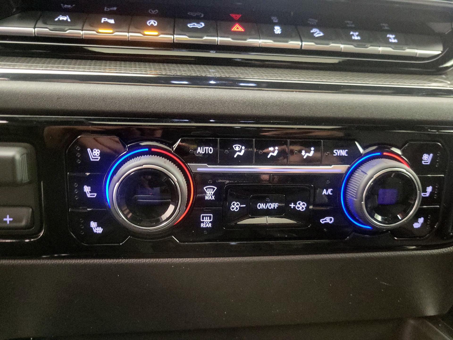 Thumbnail: 2025 Chevrolet Silverado 1500 - 17