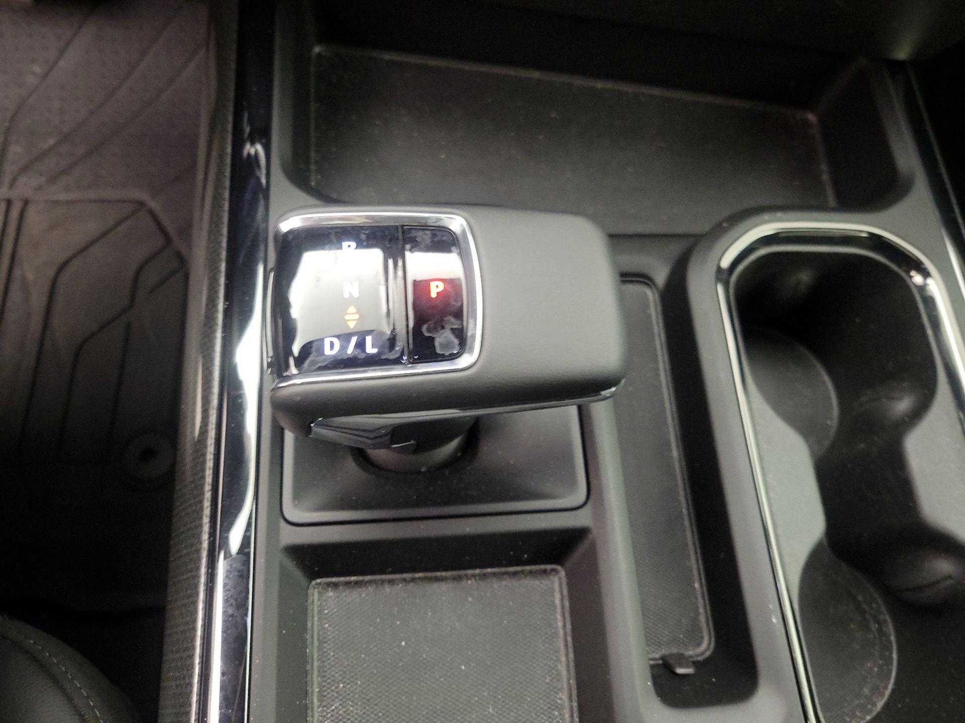 Thumbnail: 2025 Chevrolet Silverado 1500 - 18