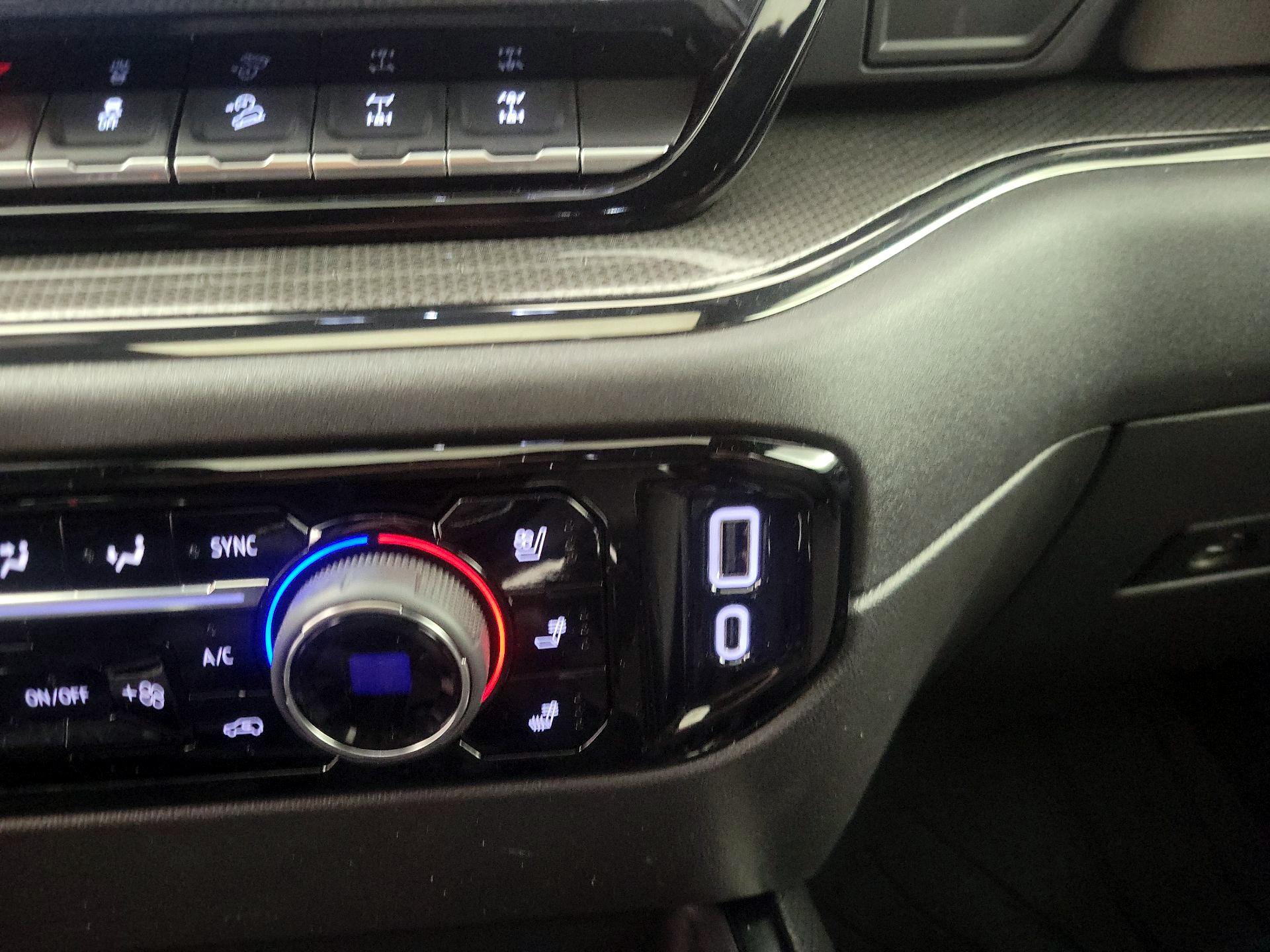 Thumbnail: 2025 Chevrolet Silverado 1500 - 19