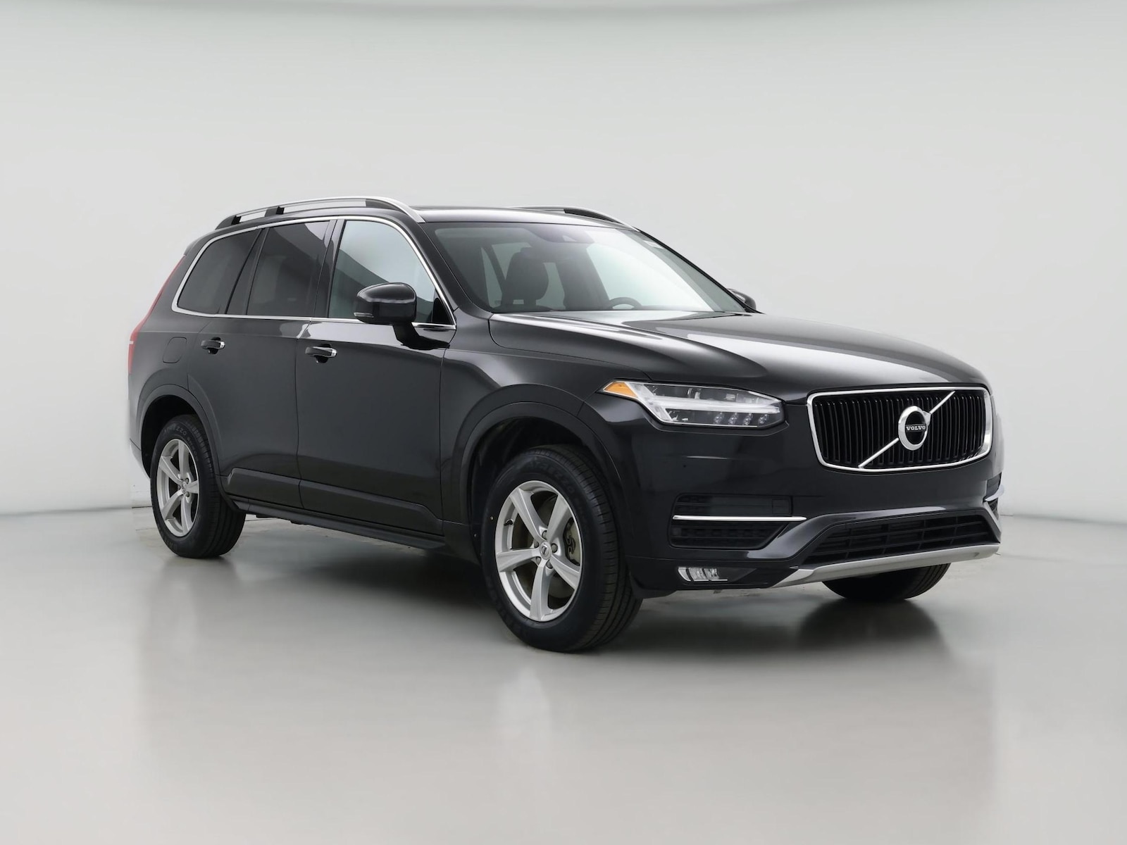 2018 Volvo XC90 Momentum