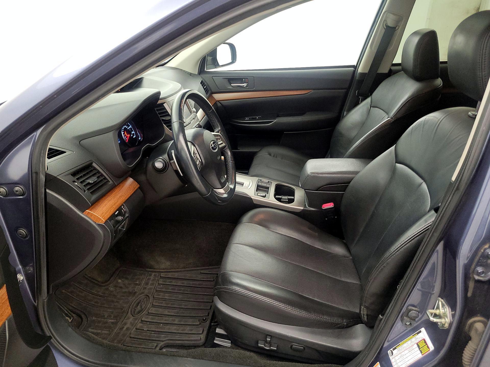 Thumbnail: 2014 Subaru Outback - 11