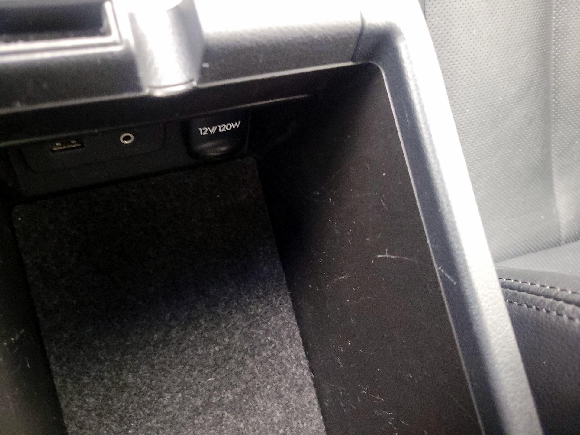 Thumbnail: 2014 Subaru Outback - 18