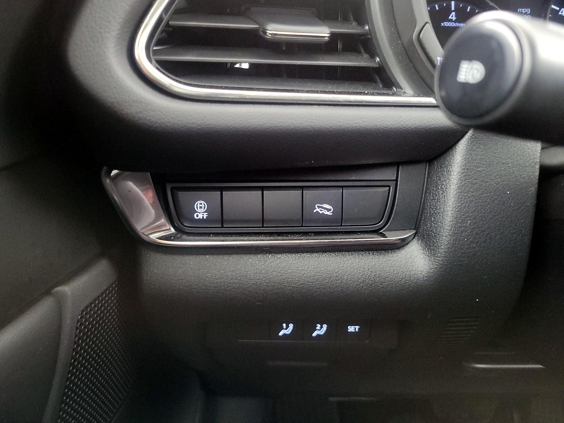 Thumbnail: 2023 Mazda CX-30 - 13