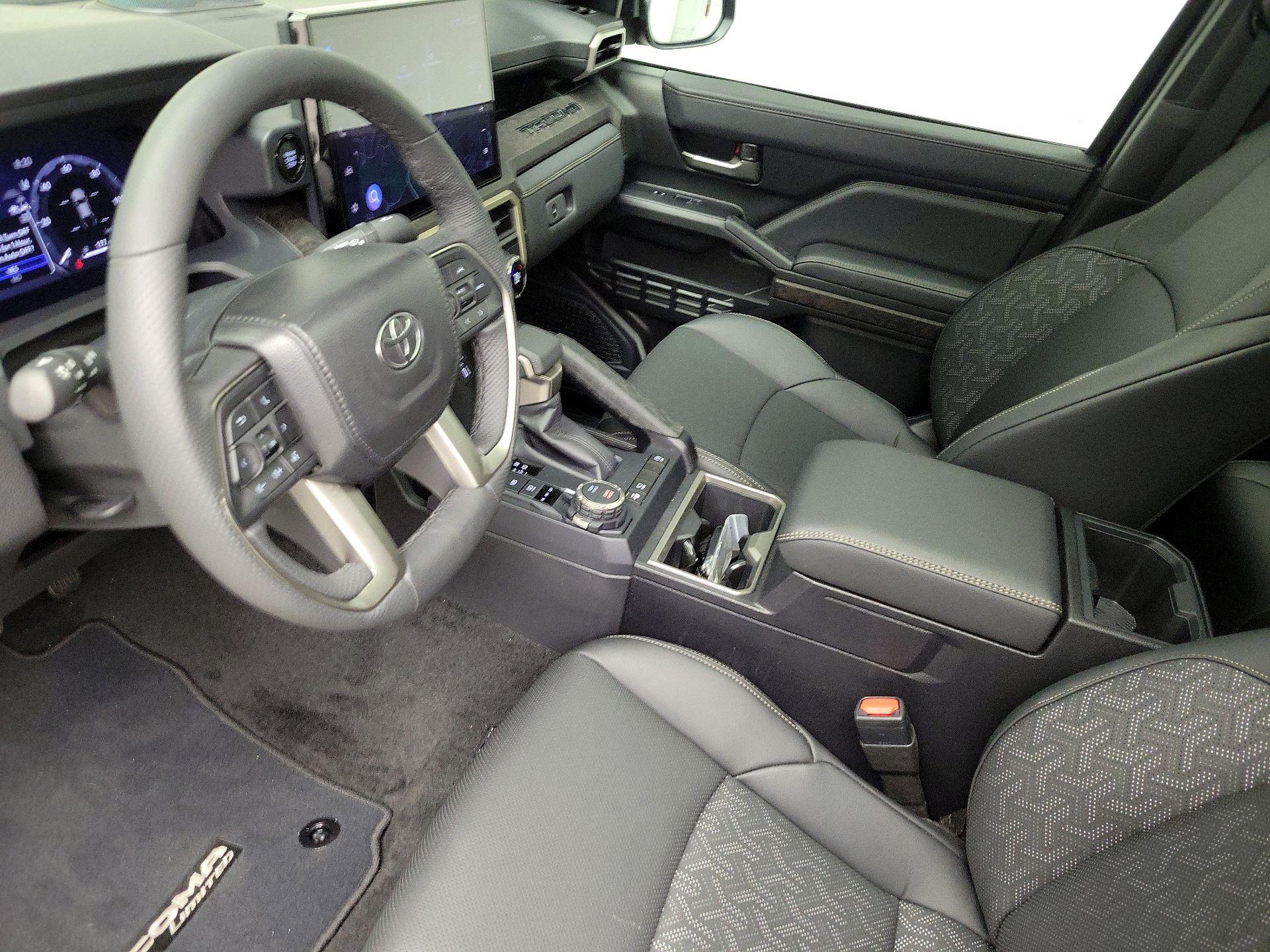 Thumbnail: 2024 Toyota Tacoma - 11