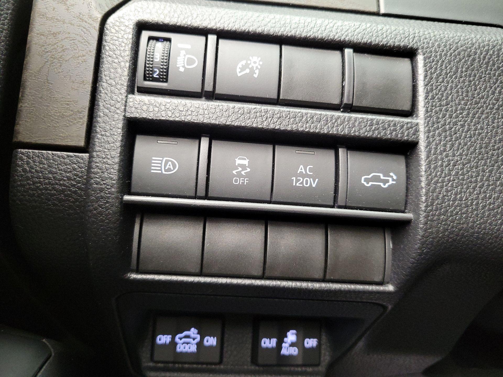 Thumbnail: 2024 Toyota Tacoma - 13