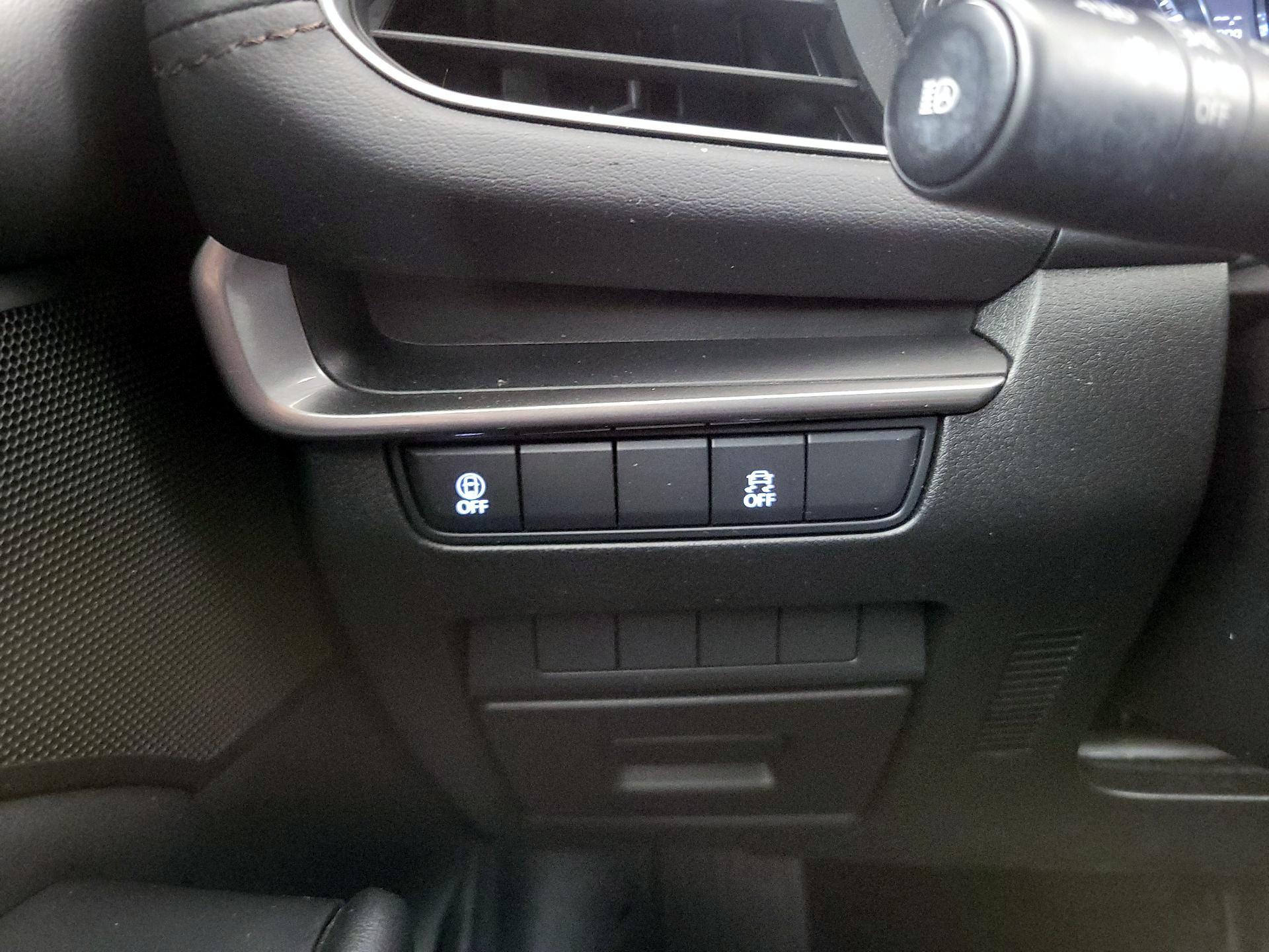 Thumbnail: 2023 Mazda Mazda3 - 13