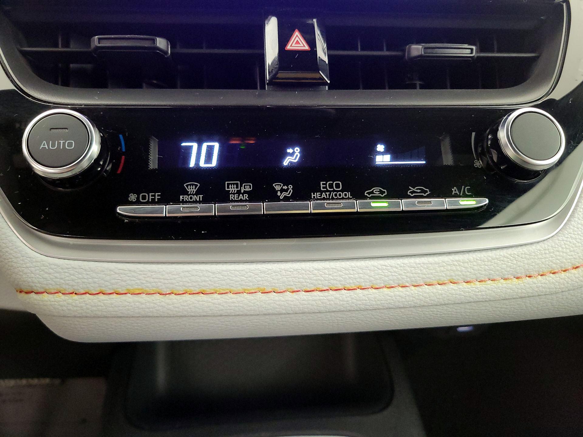 Thumbnail: 2025 Toyota Corolla - 16