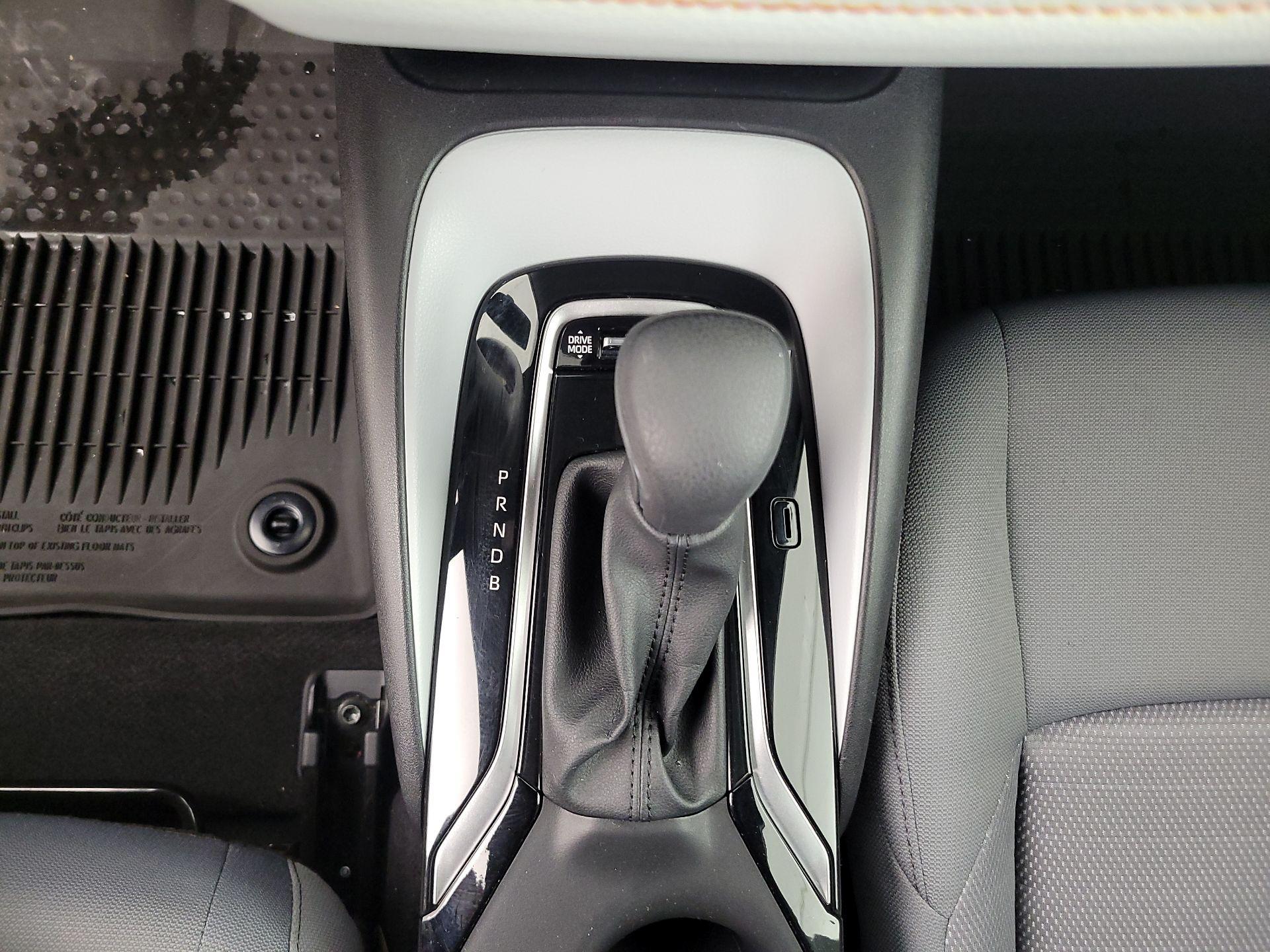 Thumbnail: 2025 Toyota Corolla - 17