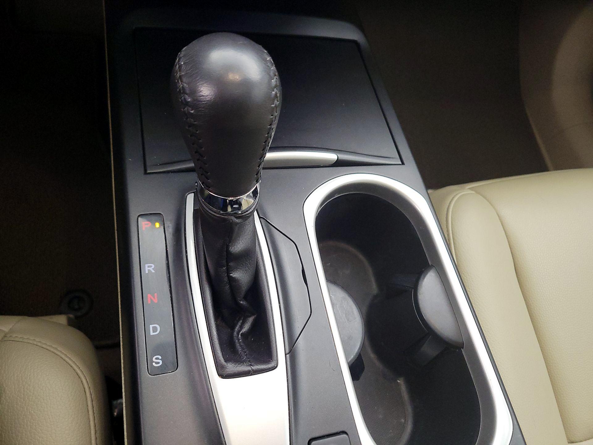 Thumbnail: 2016 Acura RDX - 17