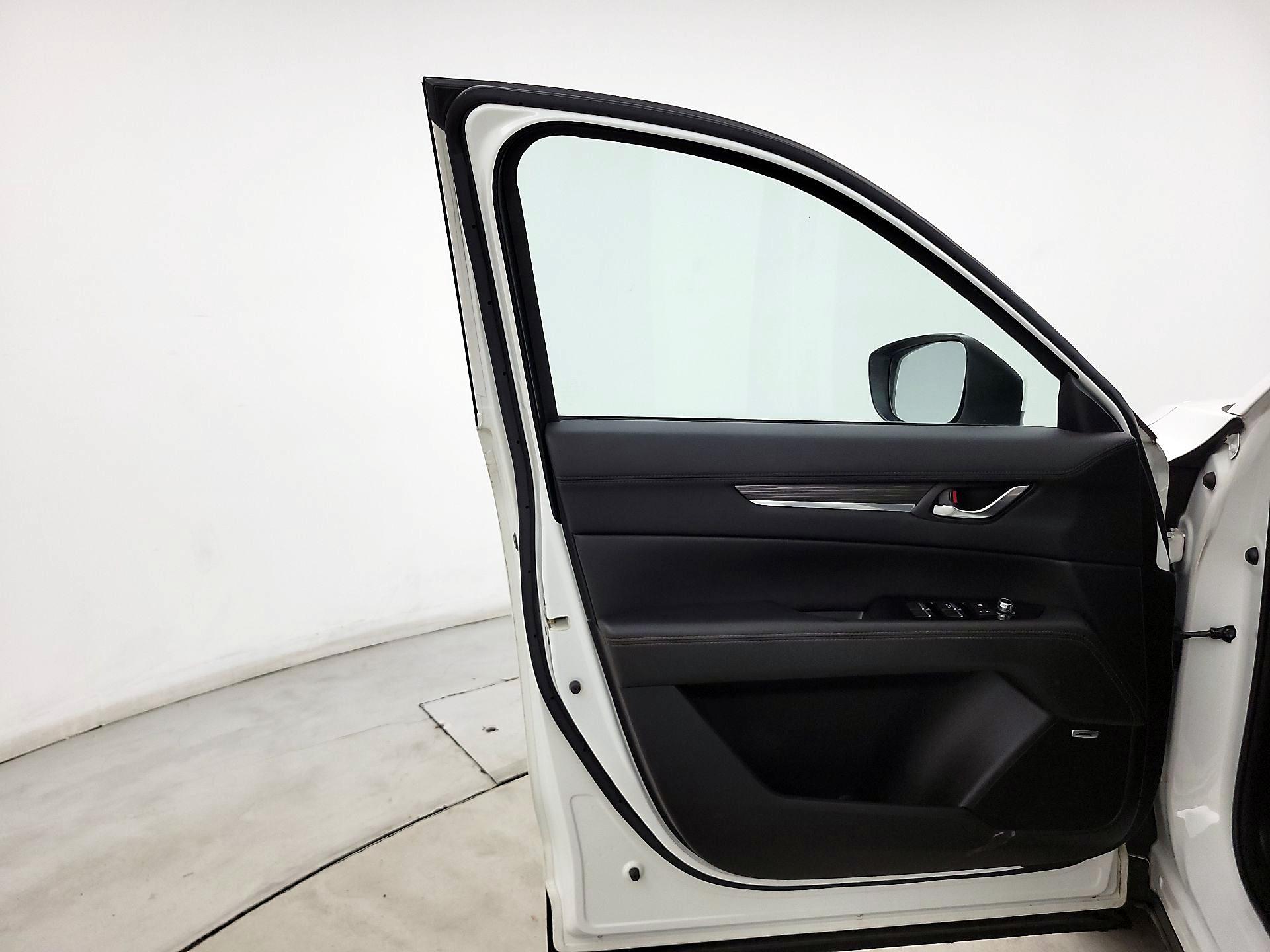 Thumbnail: 2017 Mazda CX-5 - 12