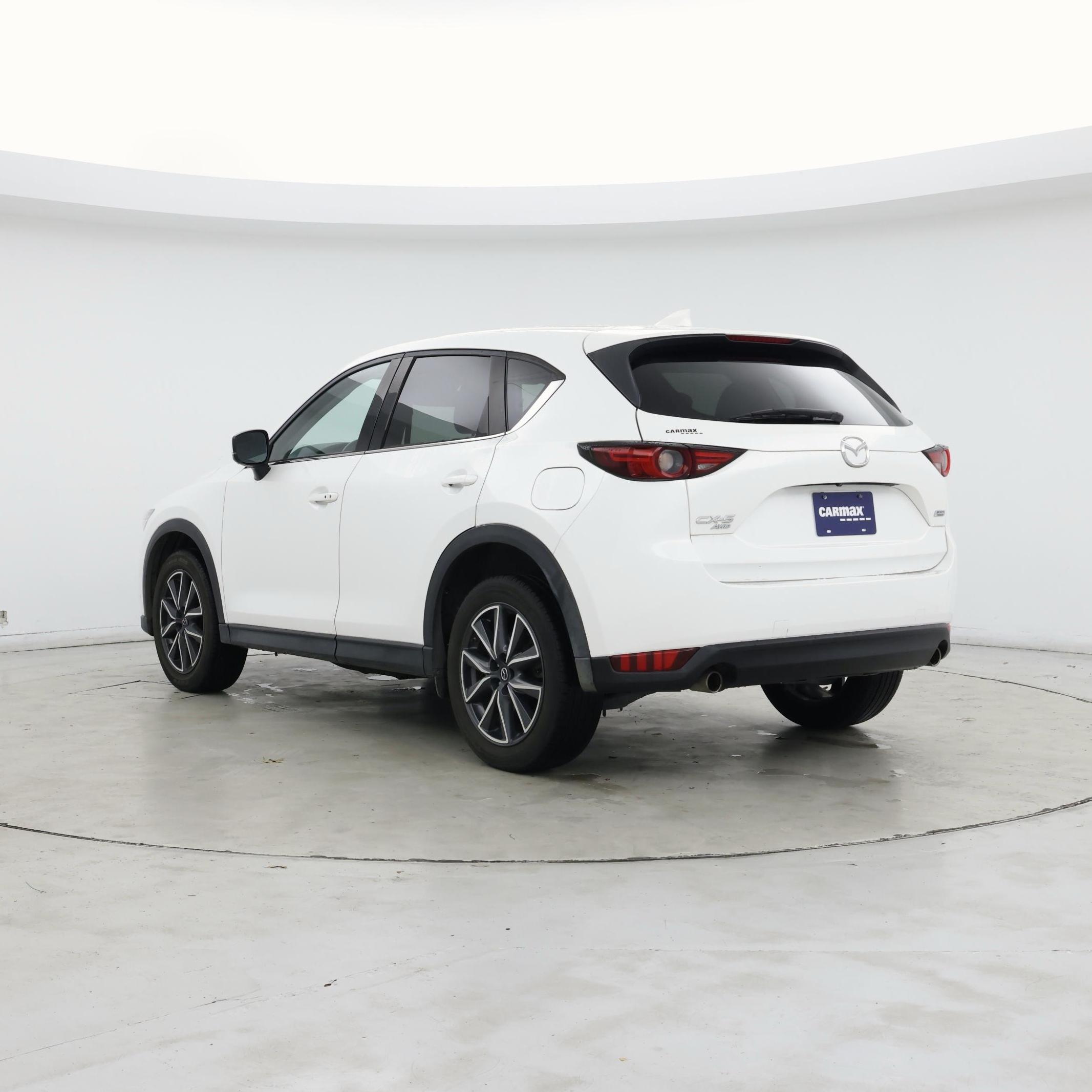 Thumbnail: 2017 Mazda CX-5 - 2